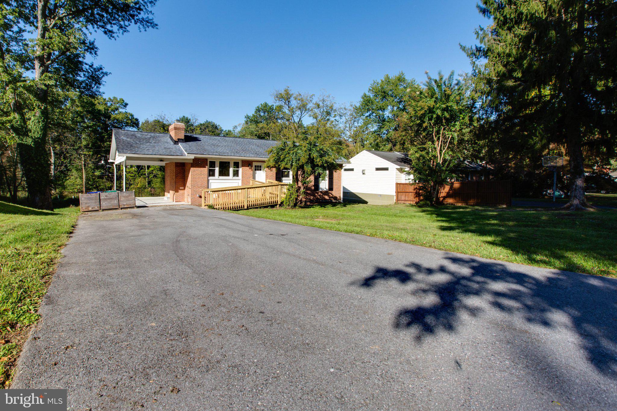 6734 ALLVIEW DRIVE