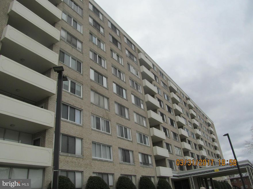 Condo/HOA fees are and estimate only. Buyer is responsible for HOA resale package and determining fees. Tons of potential.This is a reverse mortgage property and governed by HUD guidelines for offers, list price reductions and repairs. Property is sold in as-is condition. Please note that the Seller does not pay for Owner's Policy, transfer fees, and recording.