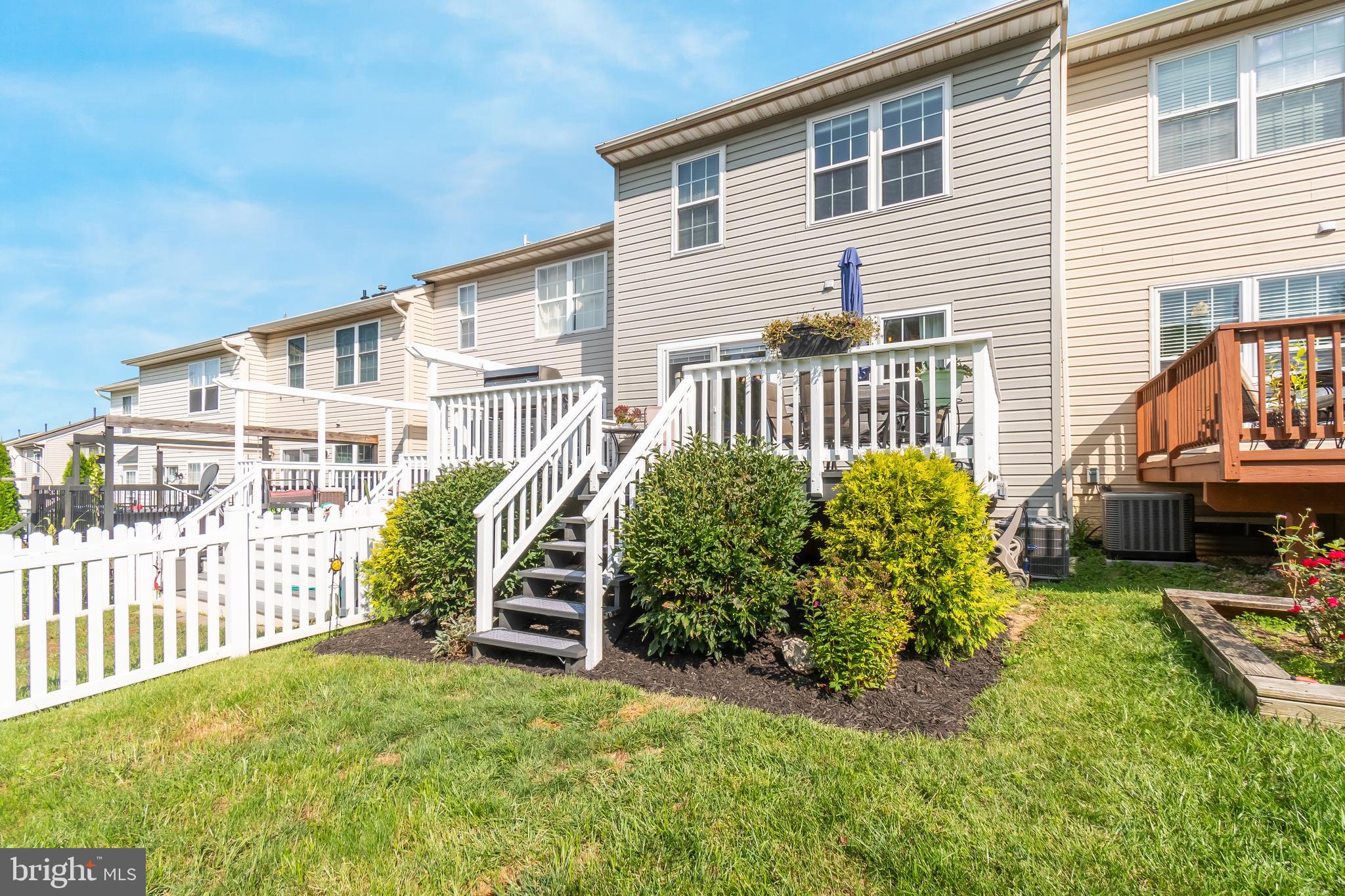 DIAMOND HILLS - Residential