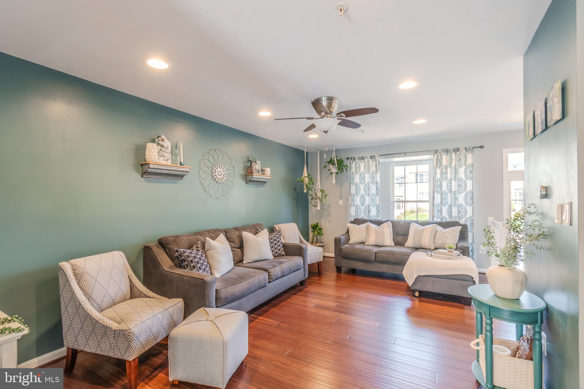 DIAMOND HILLS - Residential