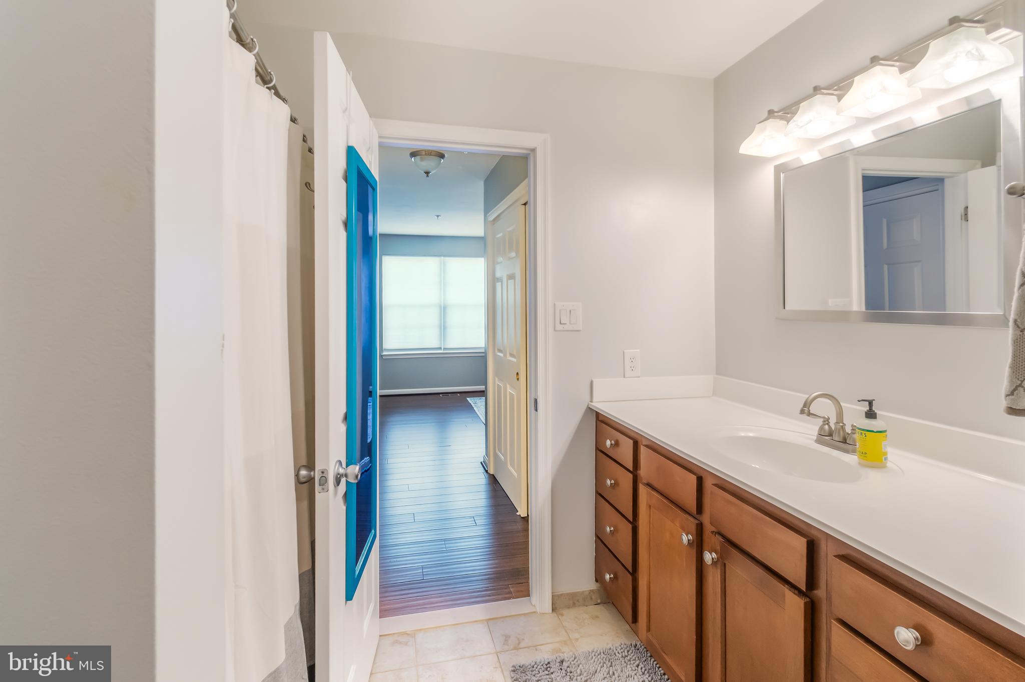 DIAMOND HILLS - Residential