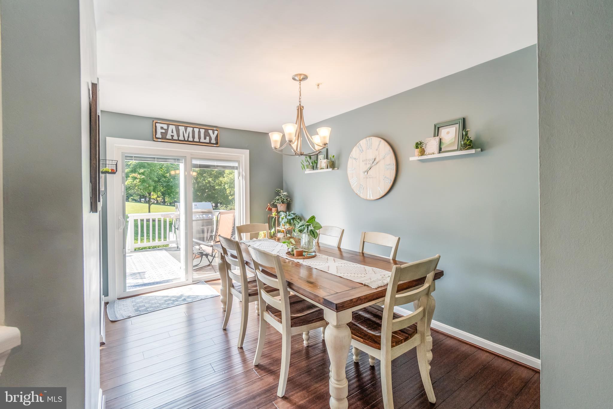 DIAMOND HILLS - Residential