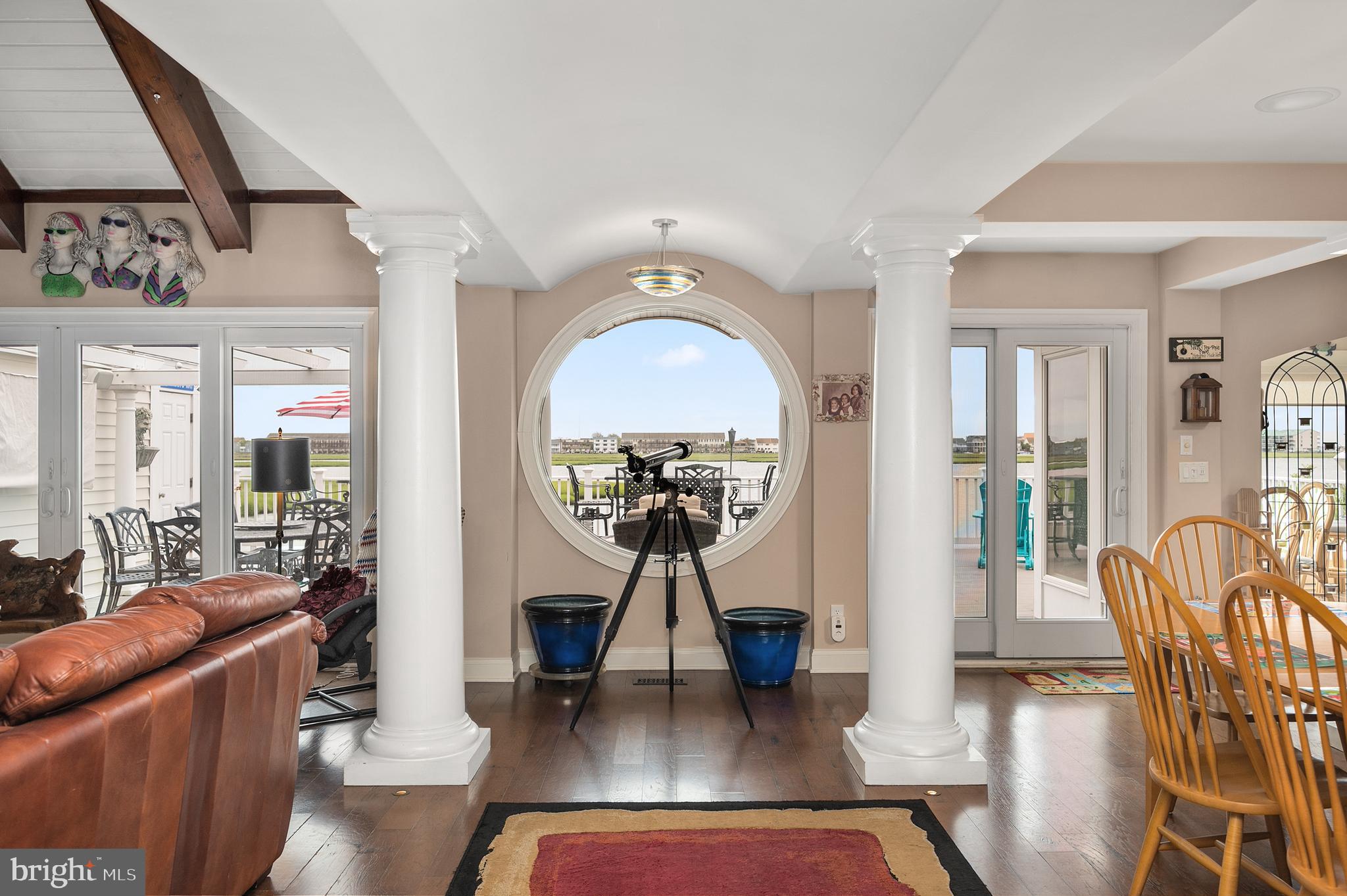 CAINE KEYS II EXT - Residential