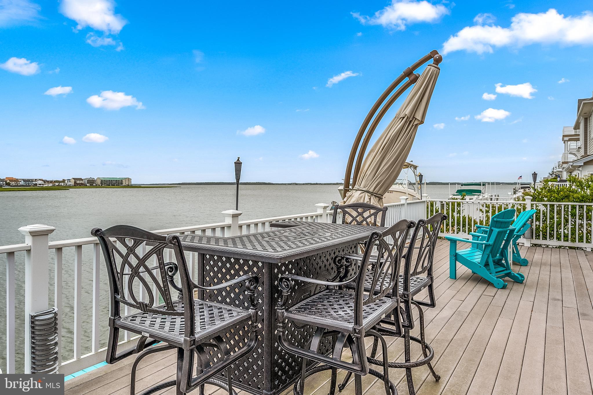 CAINE KEYS II EXT - Residential