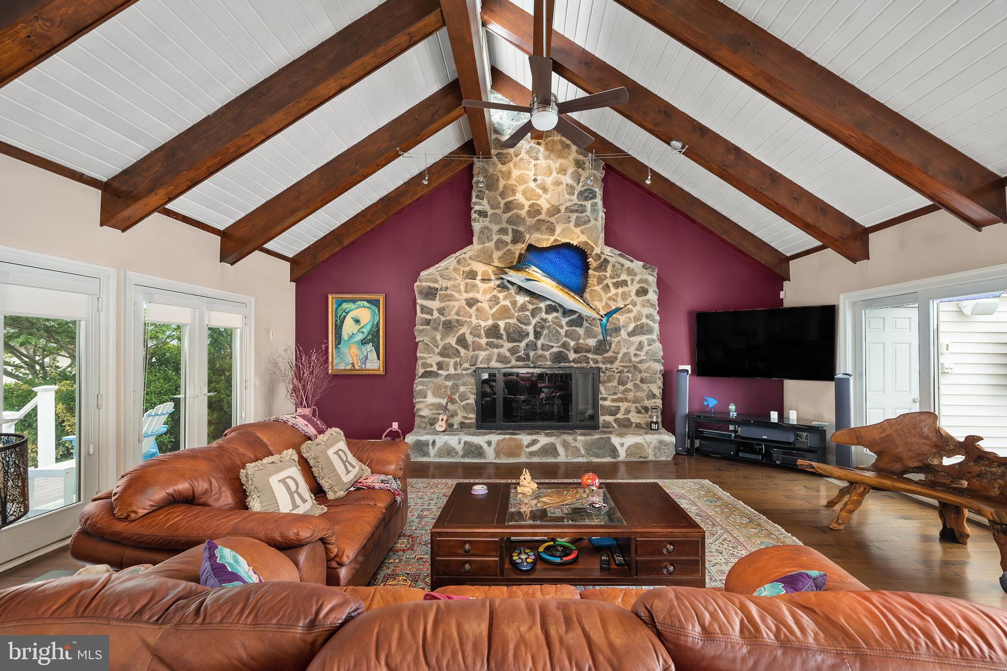 CAINE KEYS II EXT - Residential