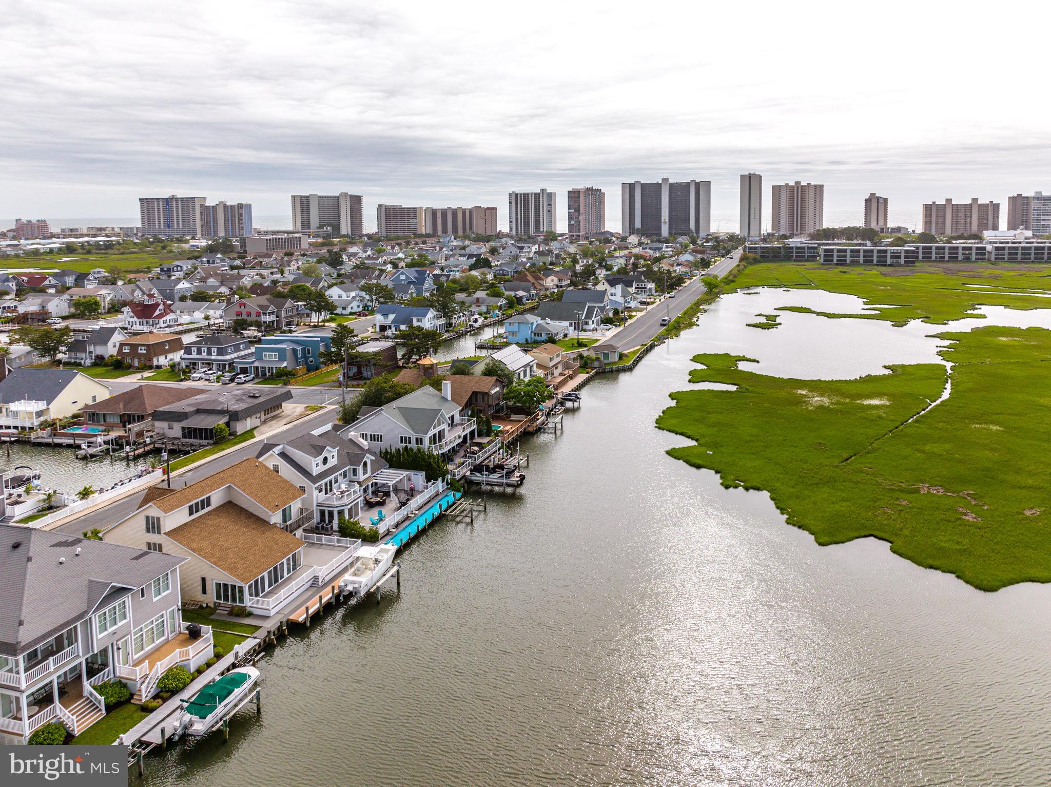 CAINE KEYS II EXT - Residential