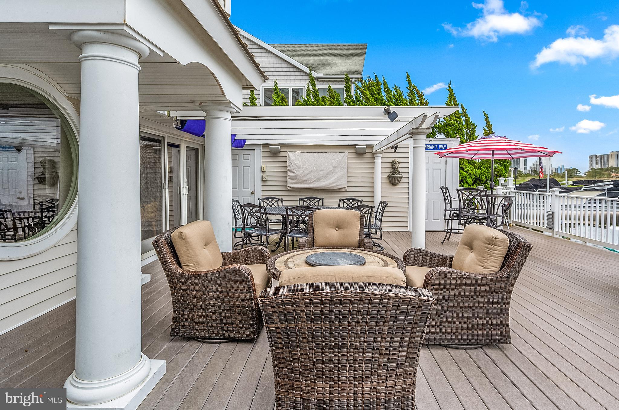 CAINE KEYS II EXT - Residential