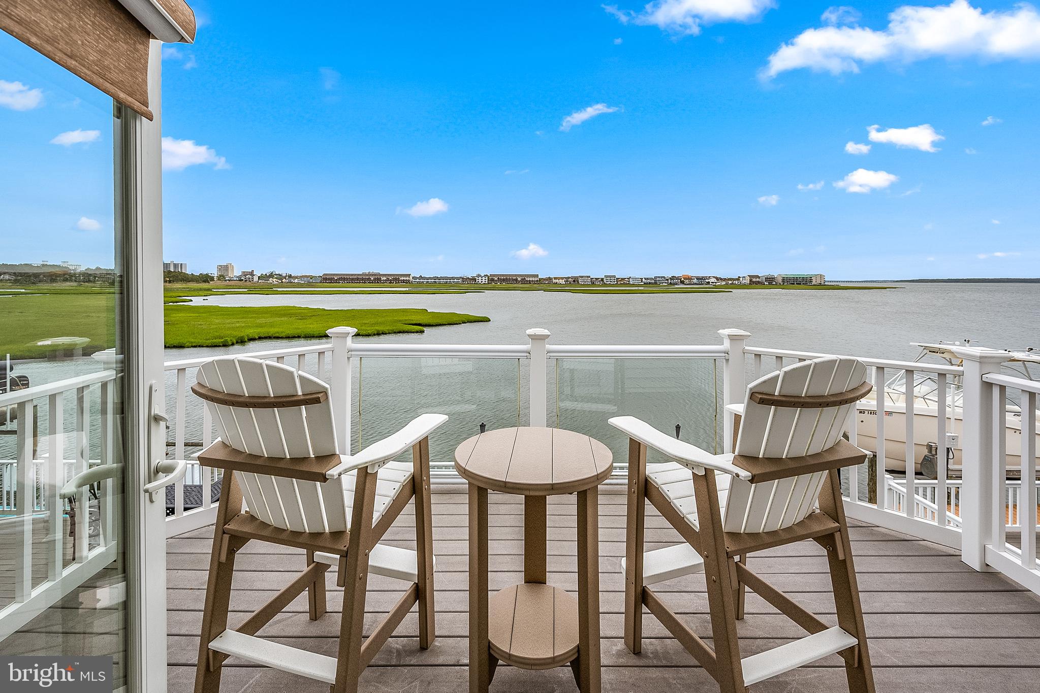 CAINE KEYS II EXT - Residential