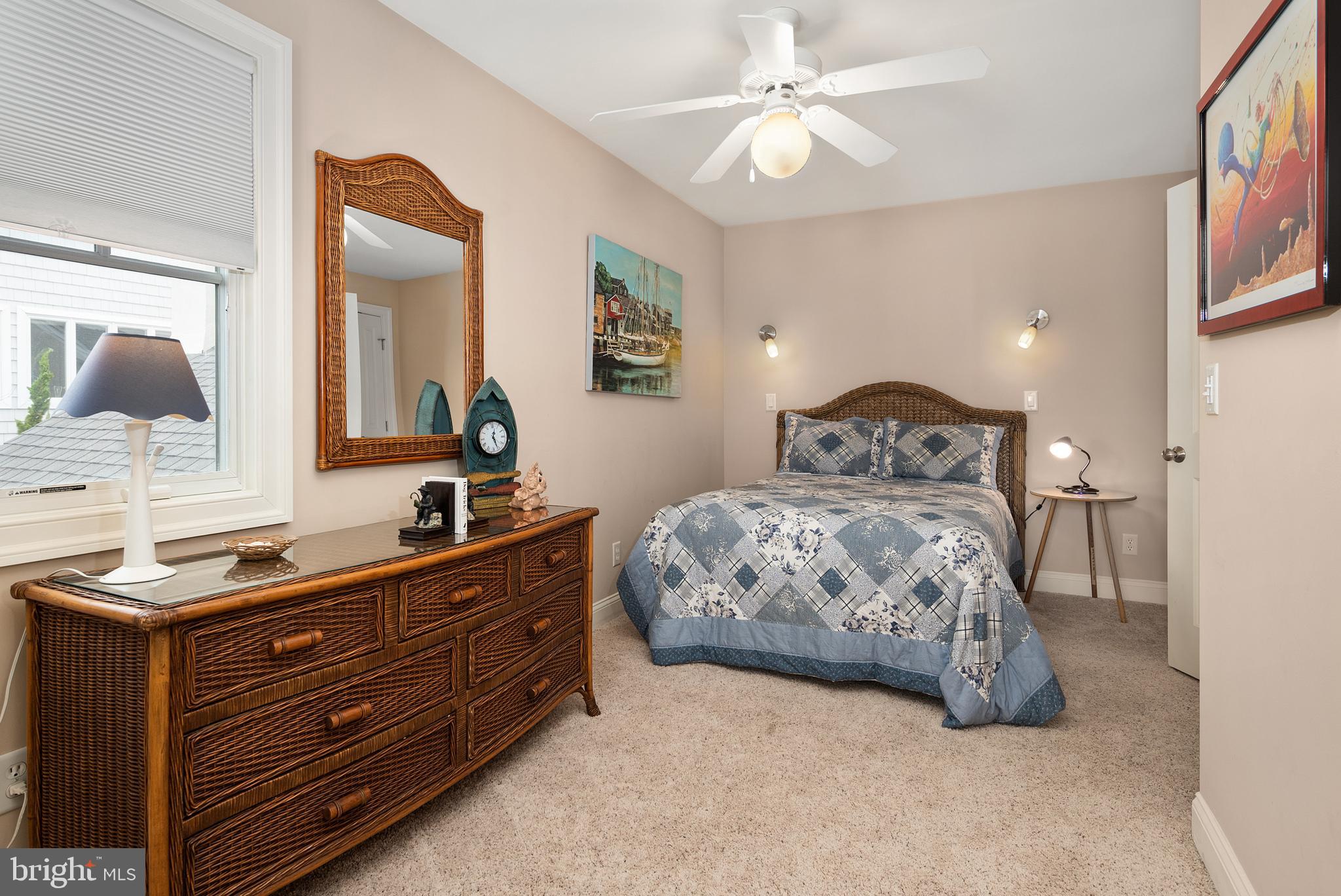 CAINE KEYS II EXT - Residential