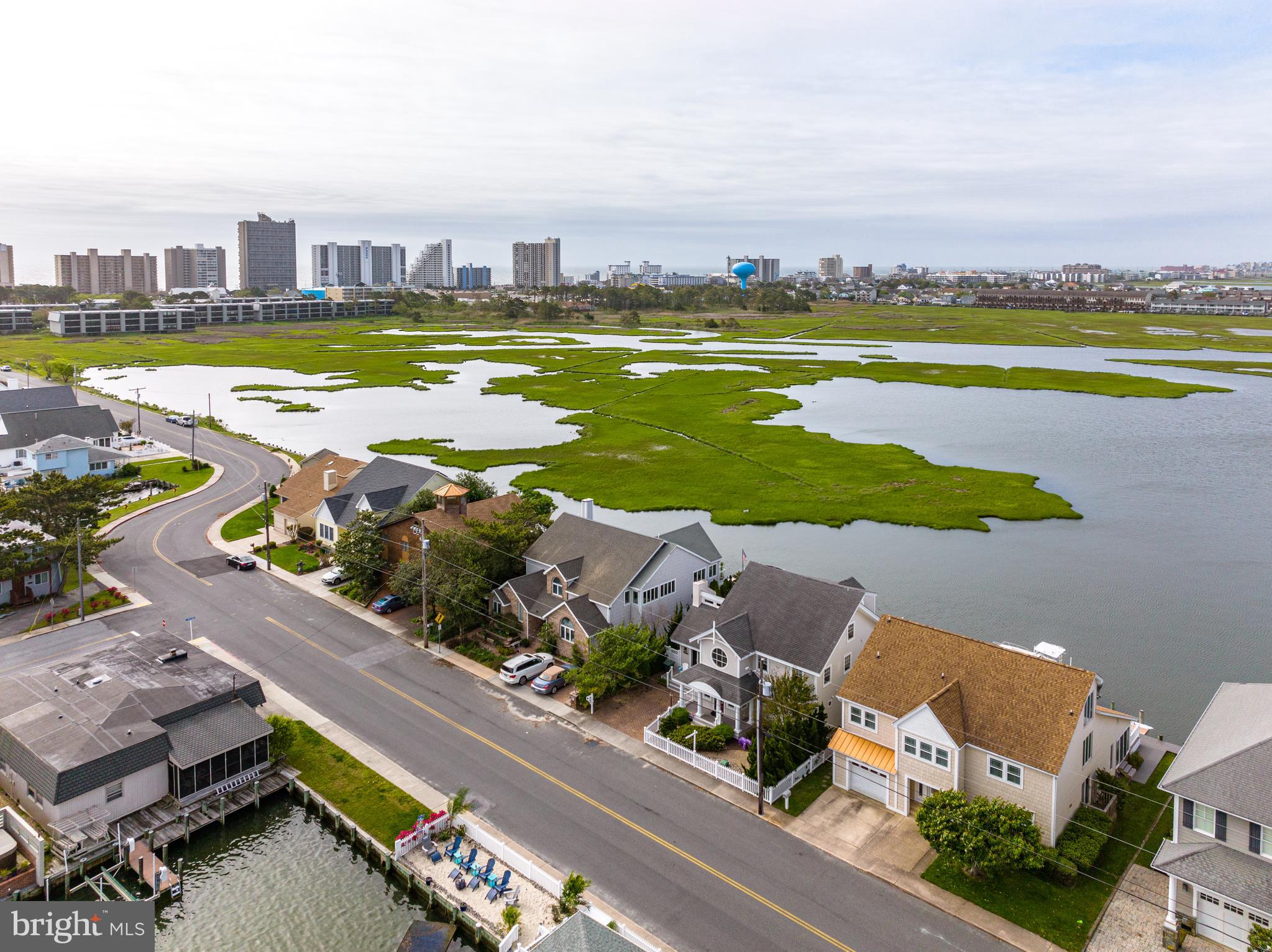 CAINE KEYS II EXT - Residential