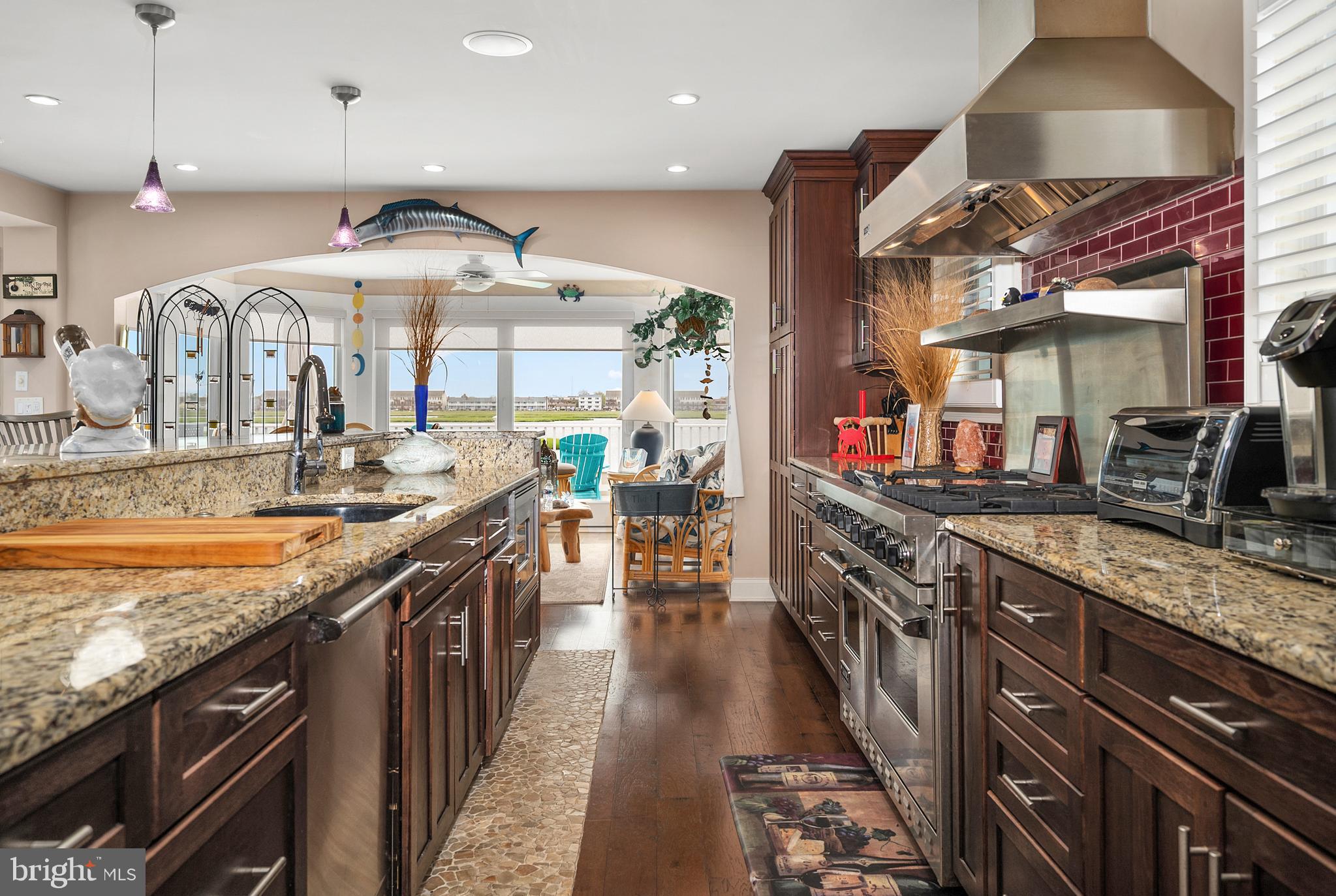 CAINE KEYS II EXT - Residential