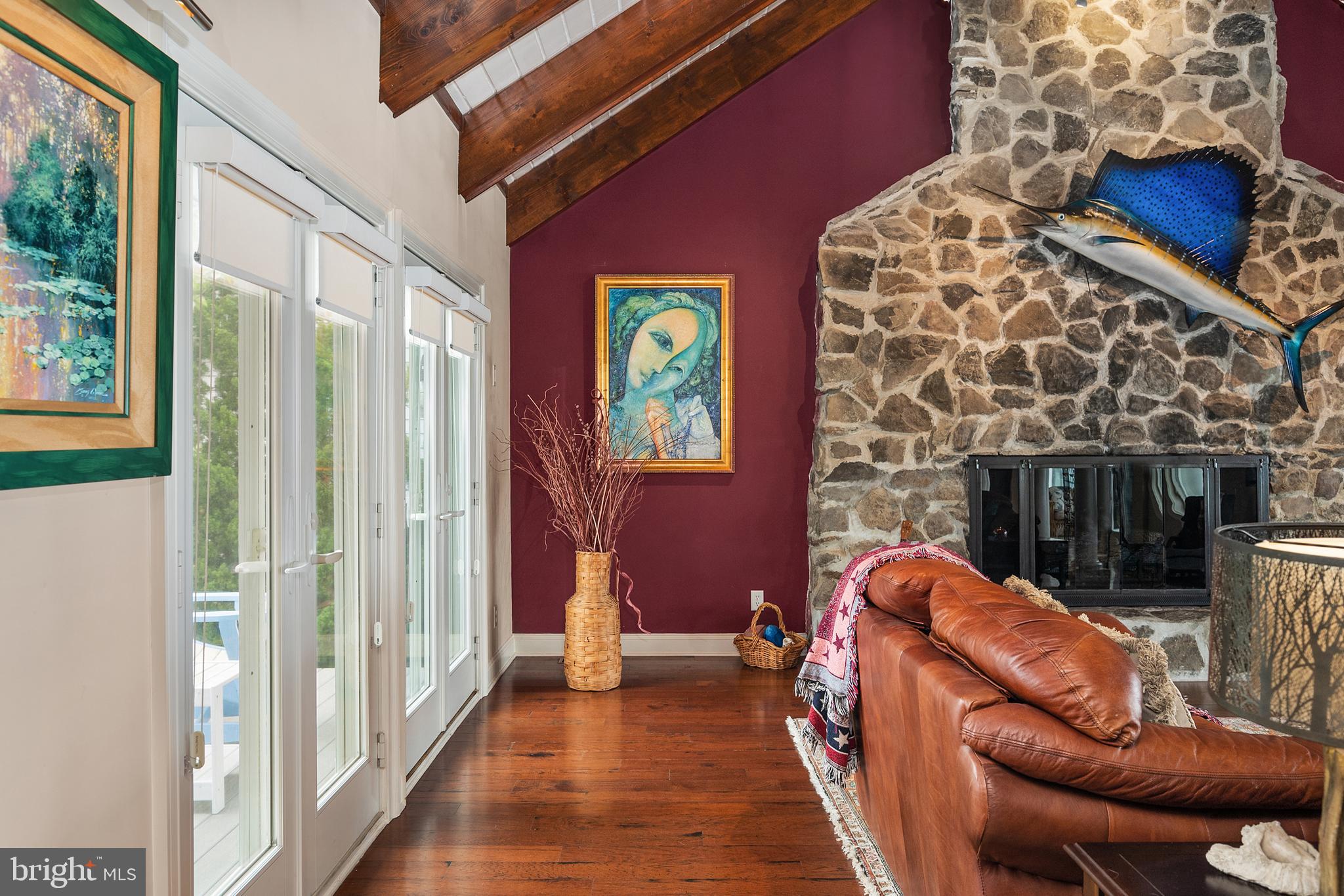 CAINE KEYS II EXT - Residential