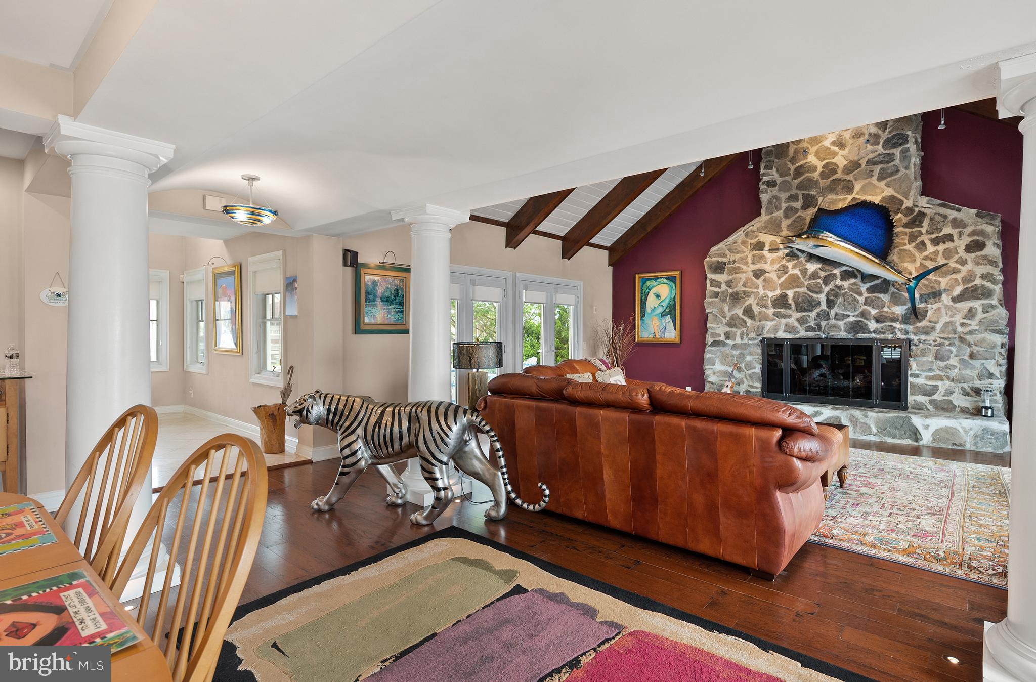 CAINE KEYS II EXT - Residential