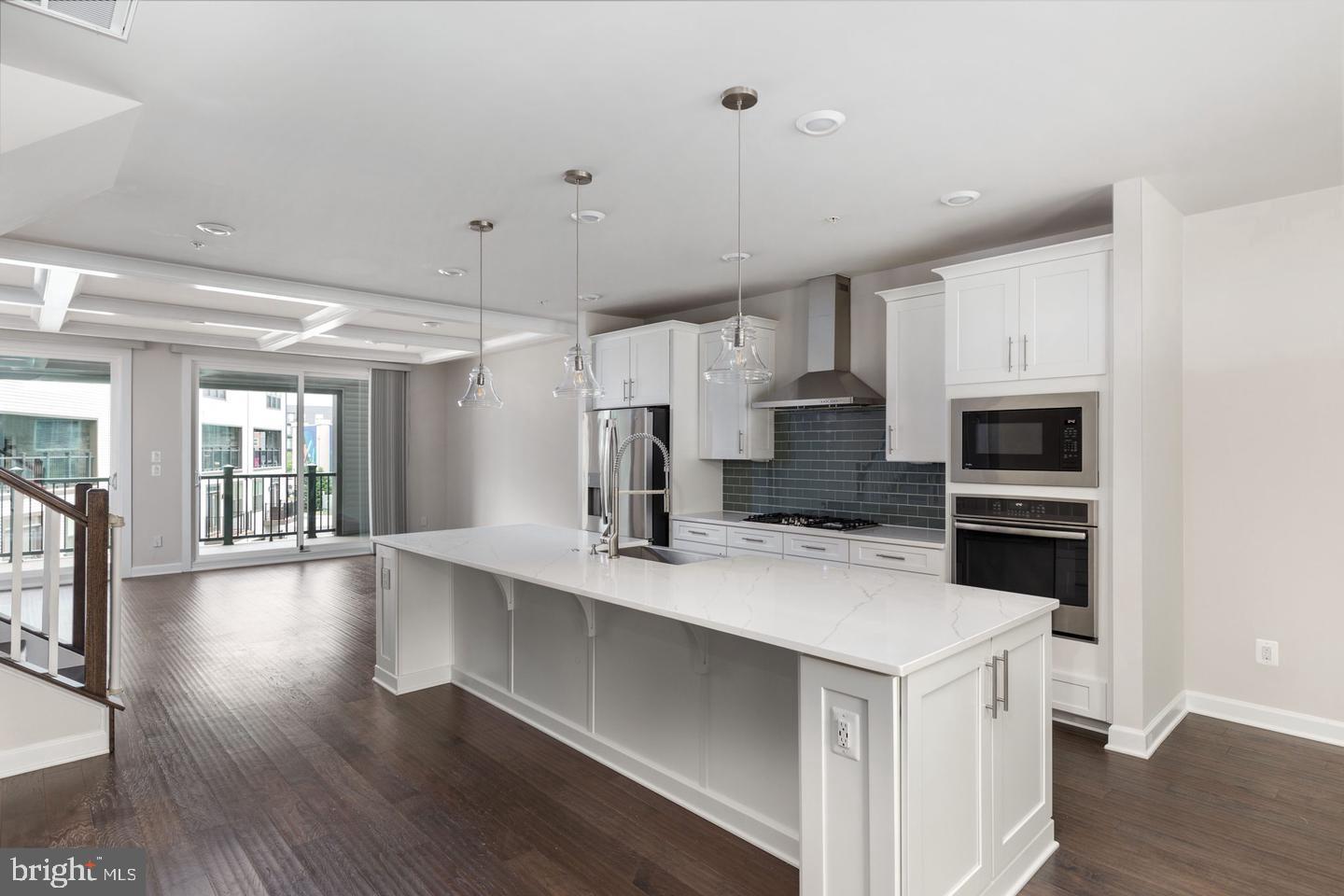 44646 PROVINCETOWN DRIVE