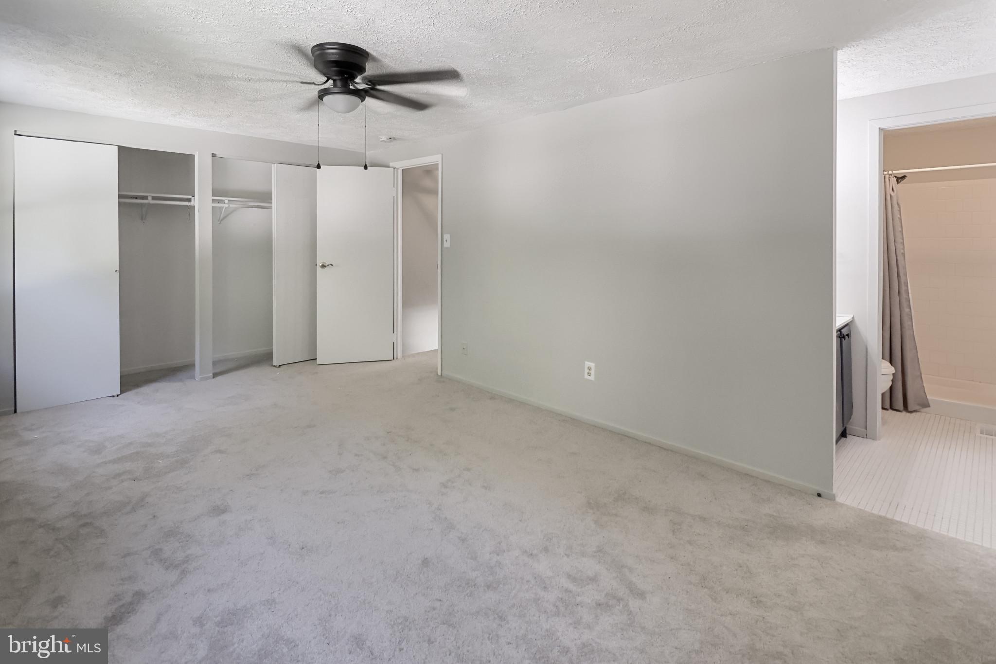 SEVEN COURTS - Residential