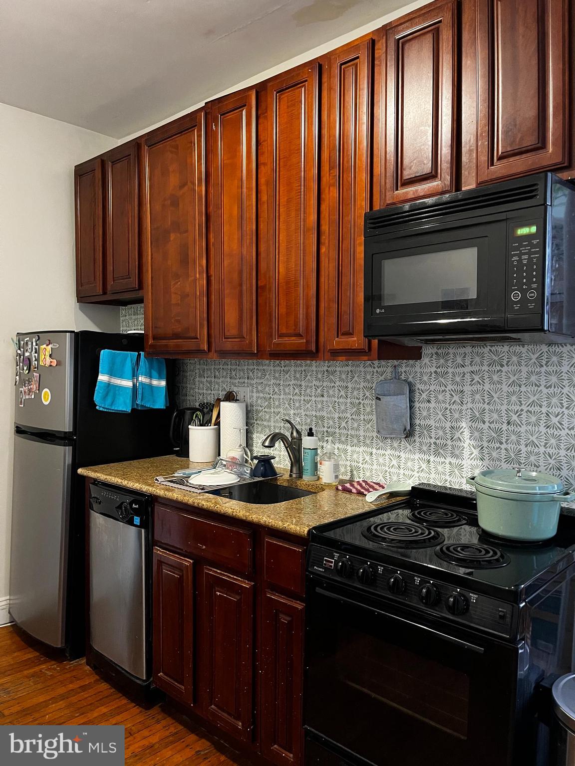 1512 N 17TH STREET 2B