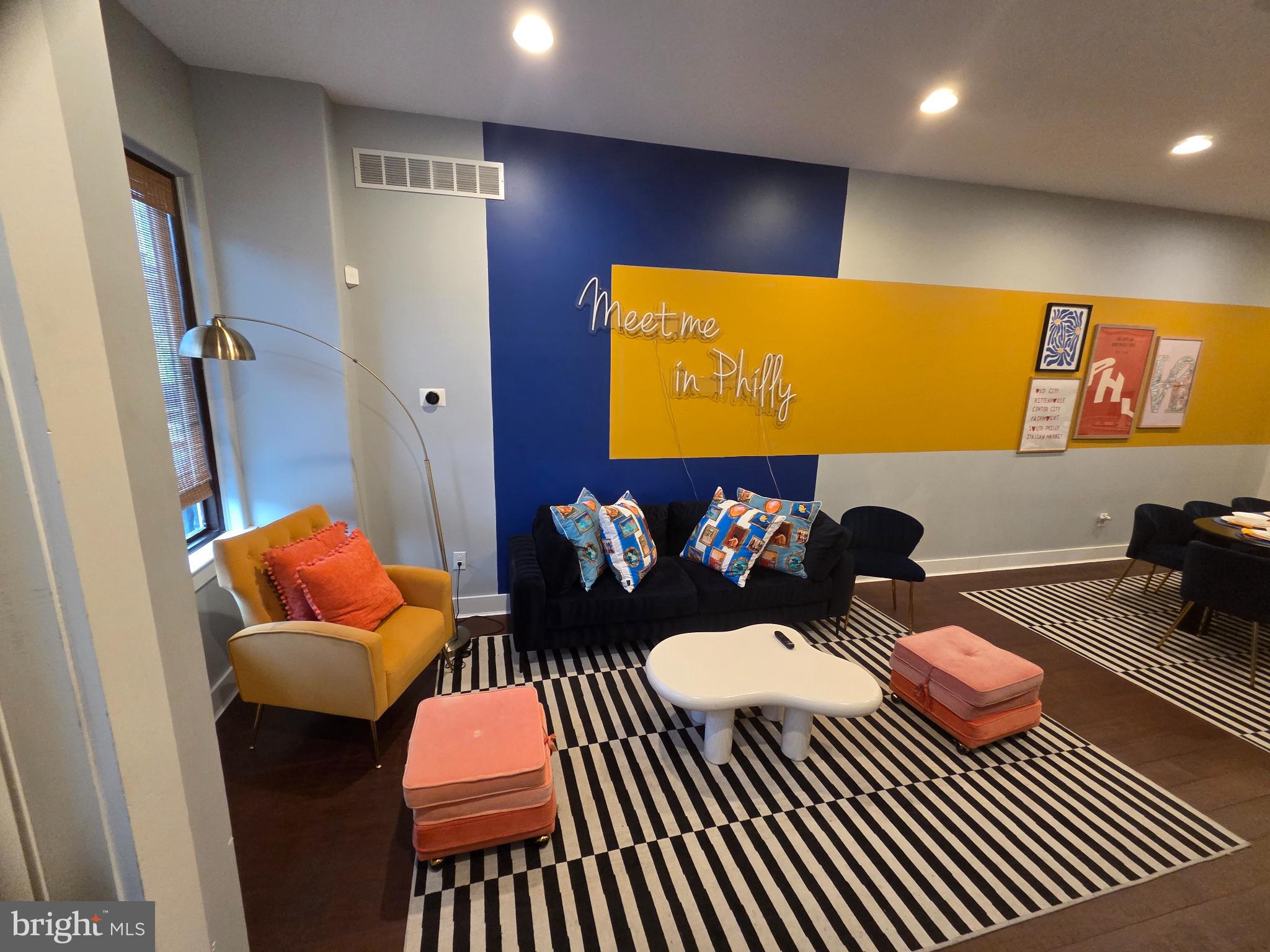 DICKINSON NARROWS - Residential