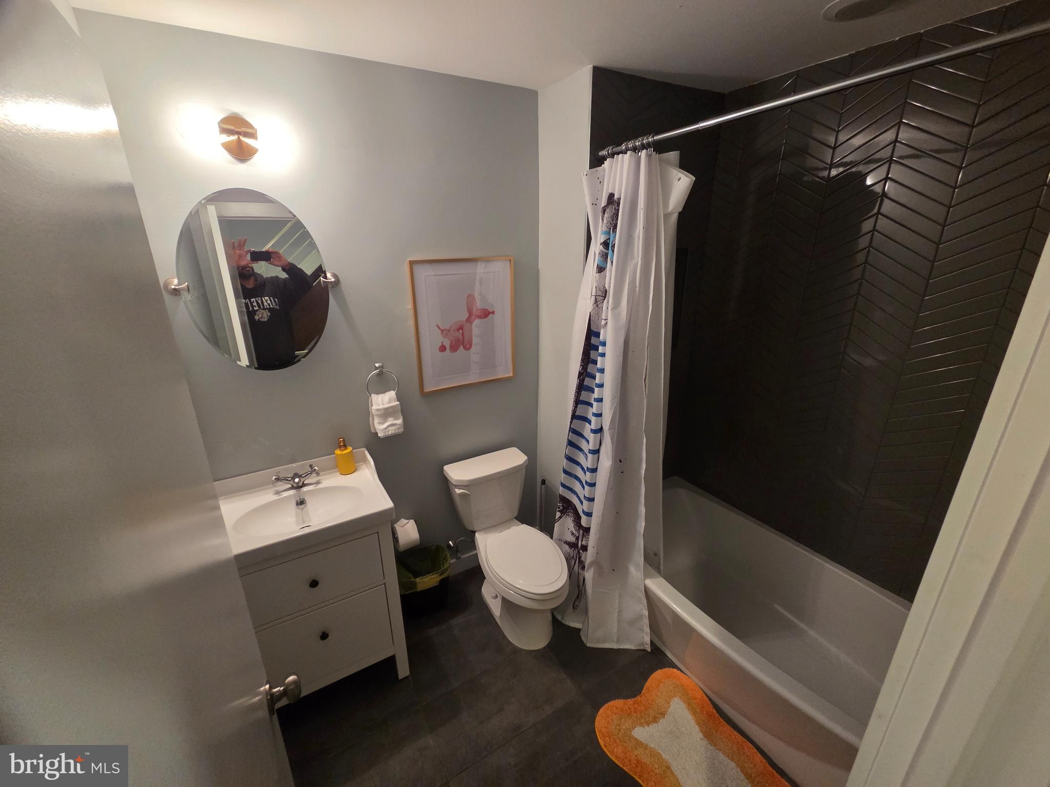 DICKINSON NARROWS - Residential