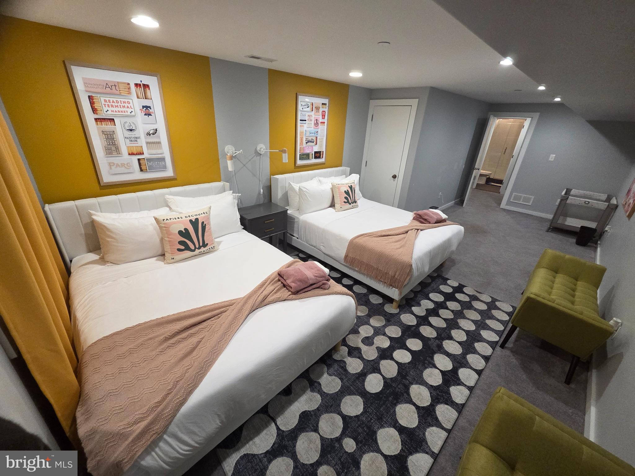 DICKINSON NARROWS - Residential