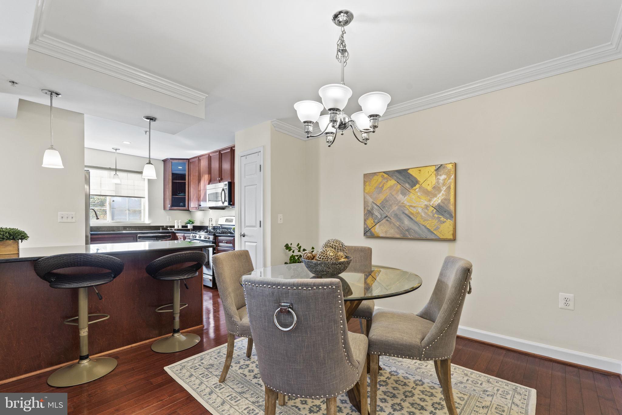 WEST VILLAGE OF SHIRLINGTON - Residential