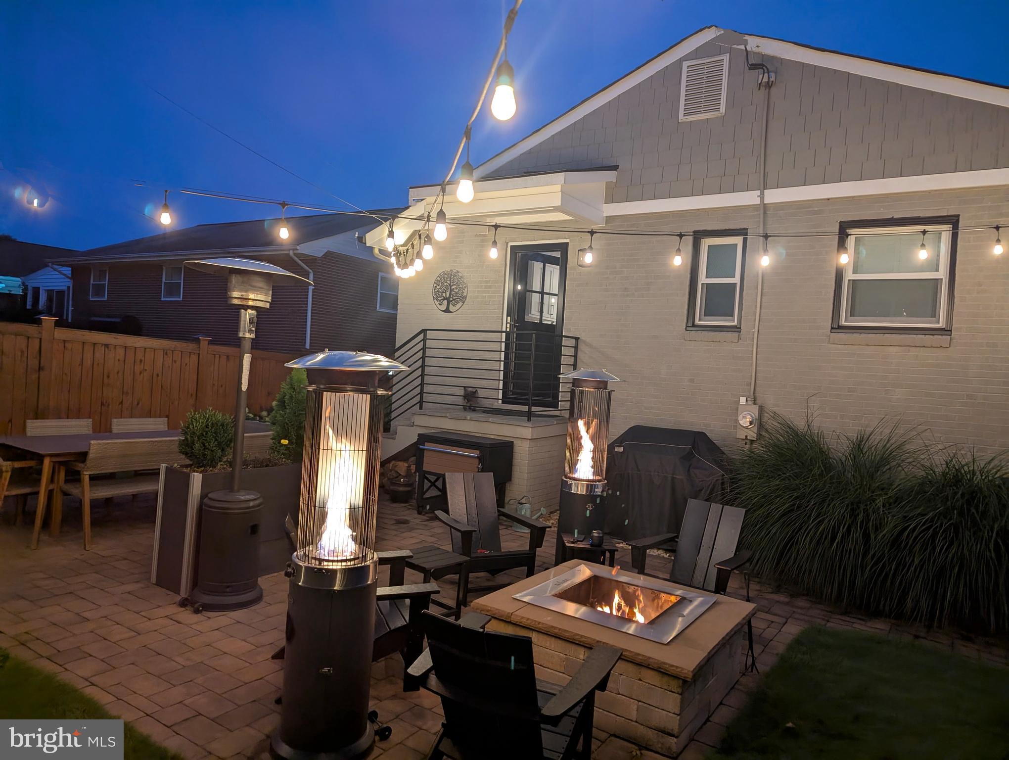 NORMANDY VILLAGE - Residential