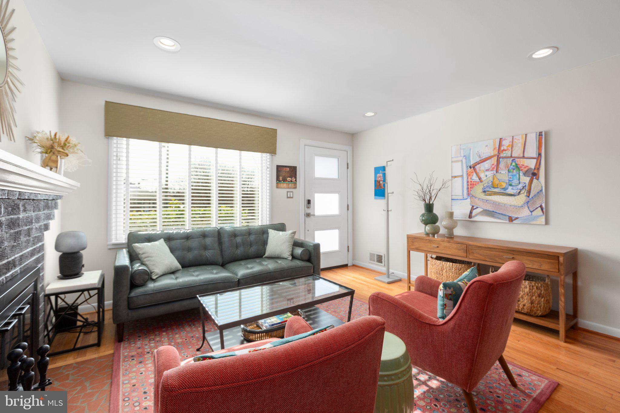 NORMANDY VILLAGE - Residential