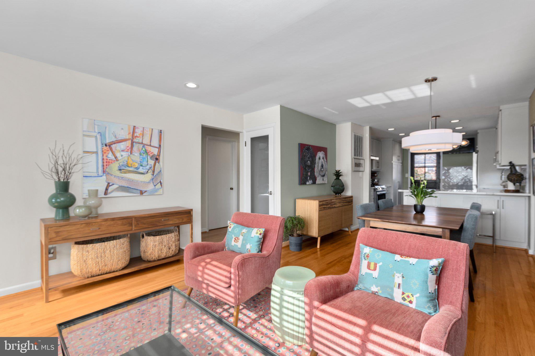 NORMANDY VILLAGE - Residential