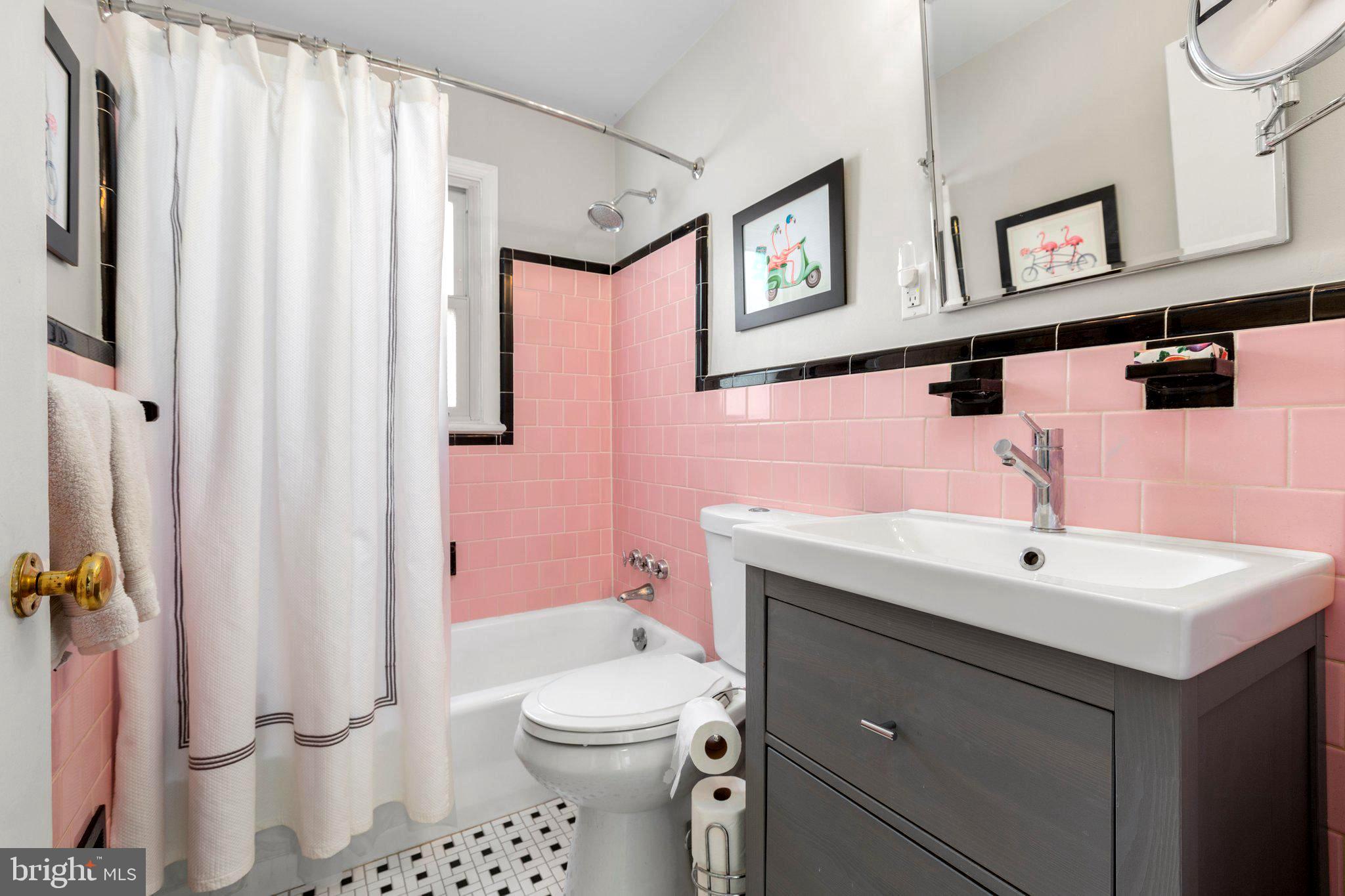 NORMANDY VILLAGE - Residential