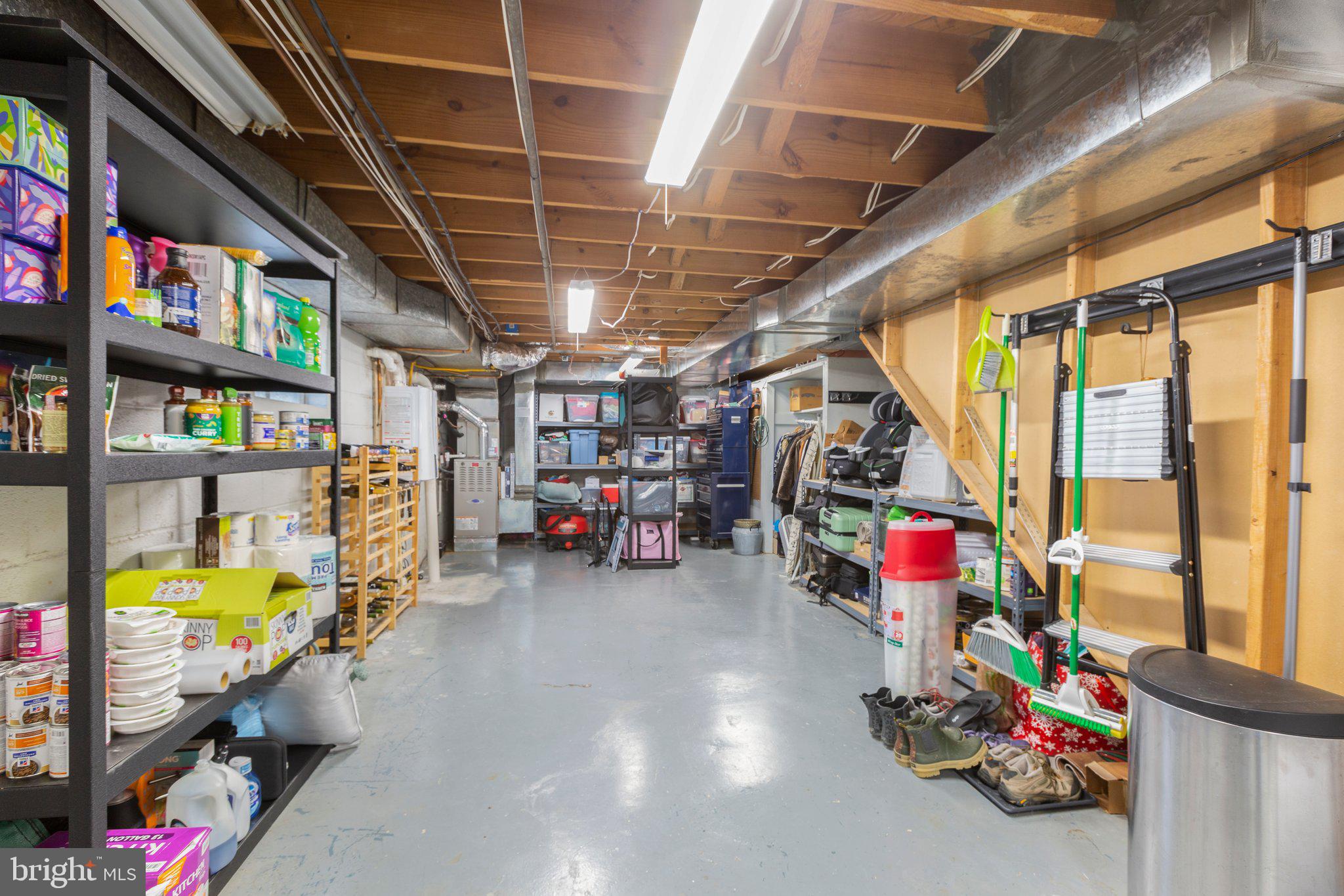 NORMANDY VILLAGE - Residential