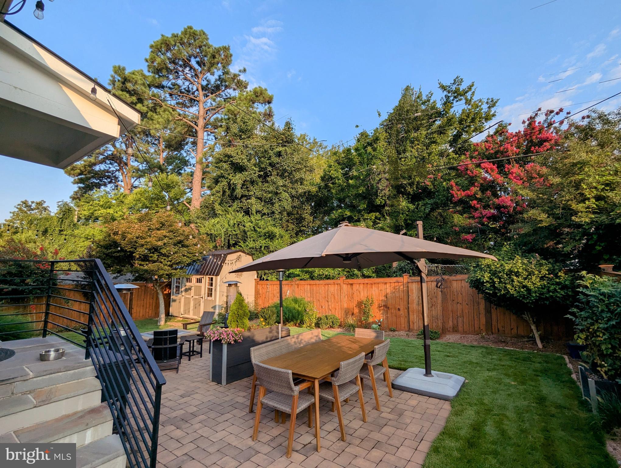 NORMANDY VILLAGE - Residential