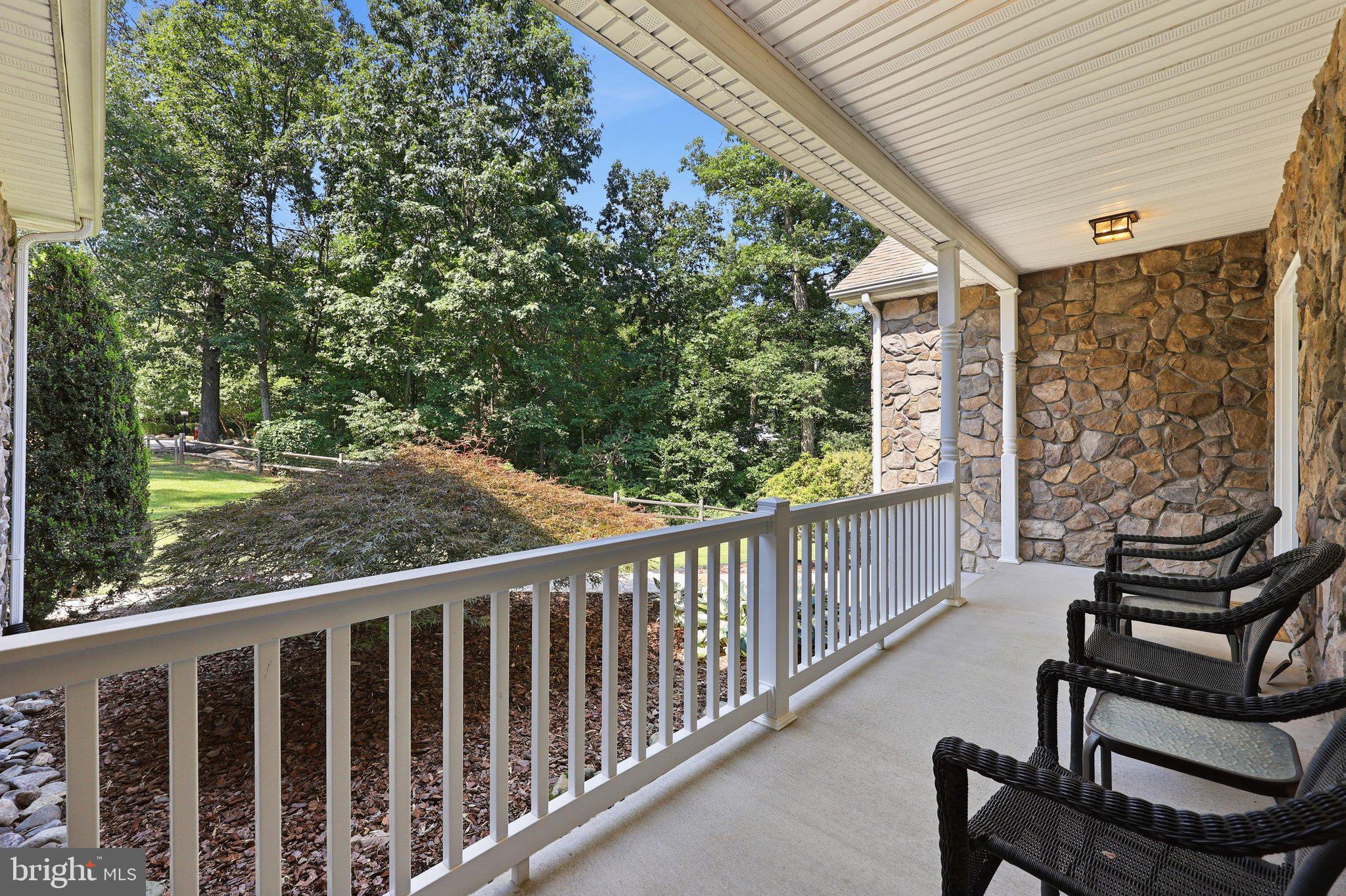 10029 PINE TREE ROAD