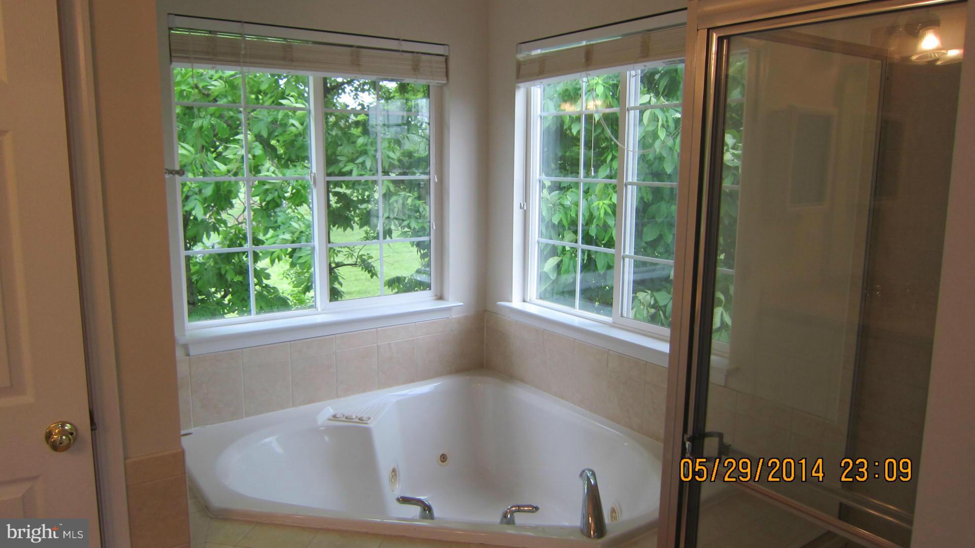 LOCUST HILL - Residential