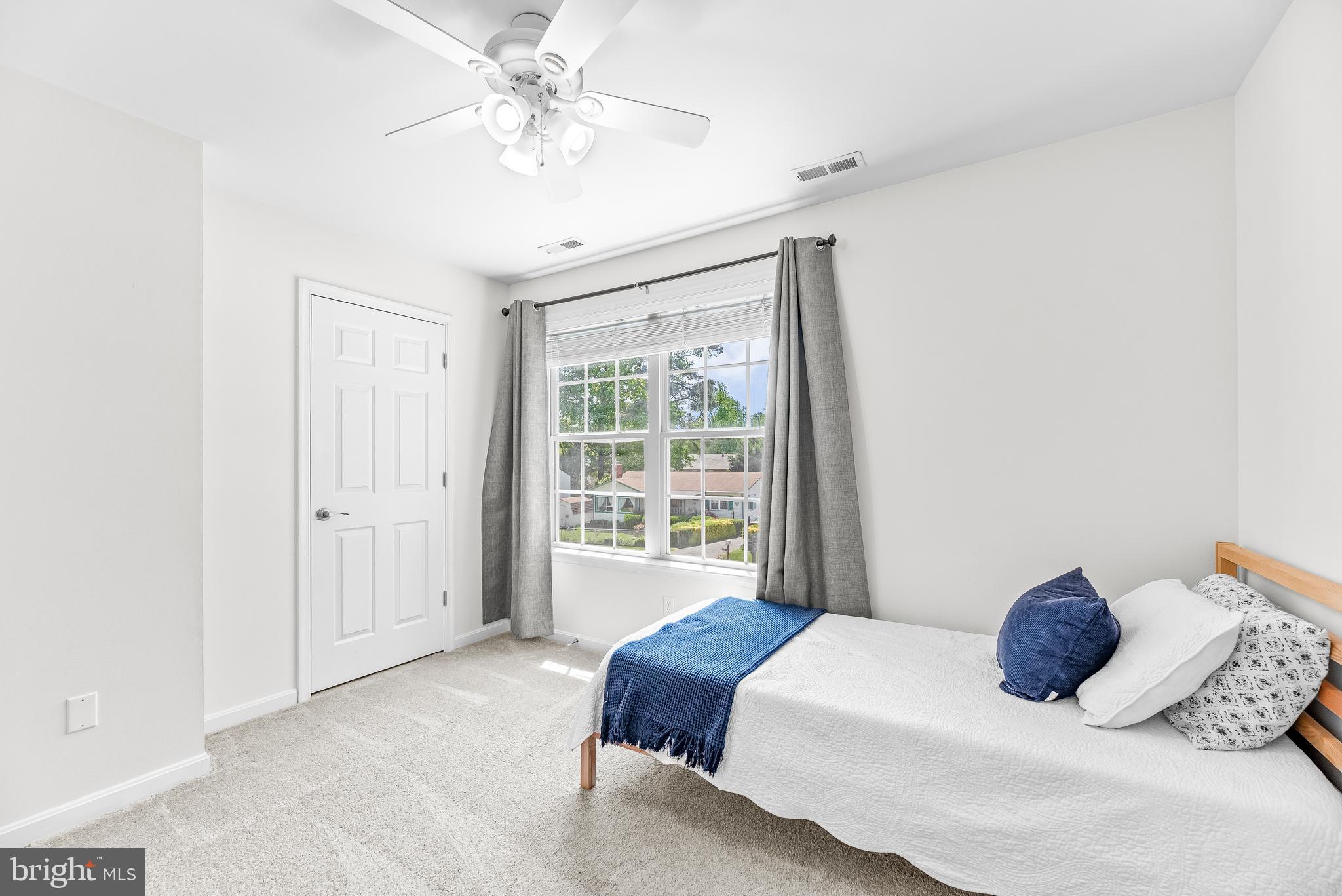 NORTH CHESAPEAKE BEACH - Residential