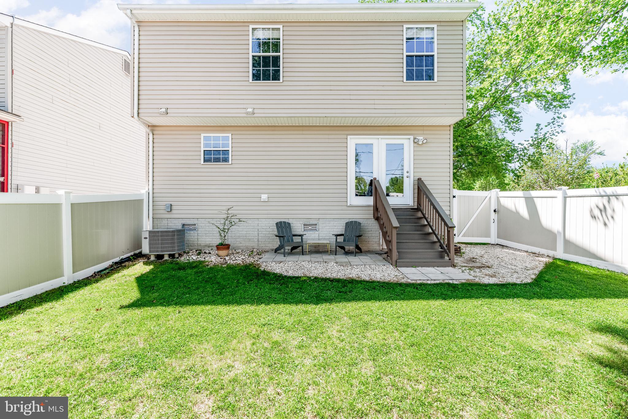 NORTH CHESAPEAKE BEACH - Residential