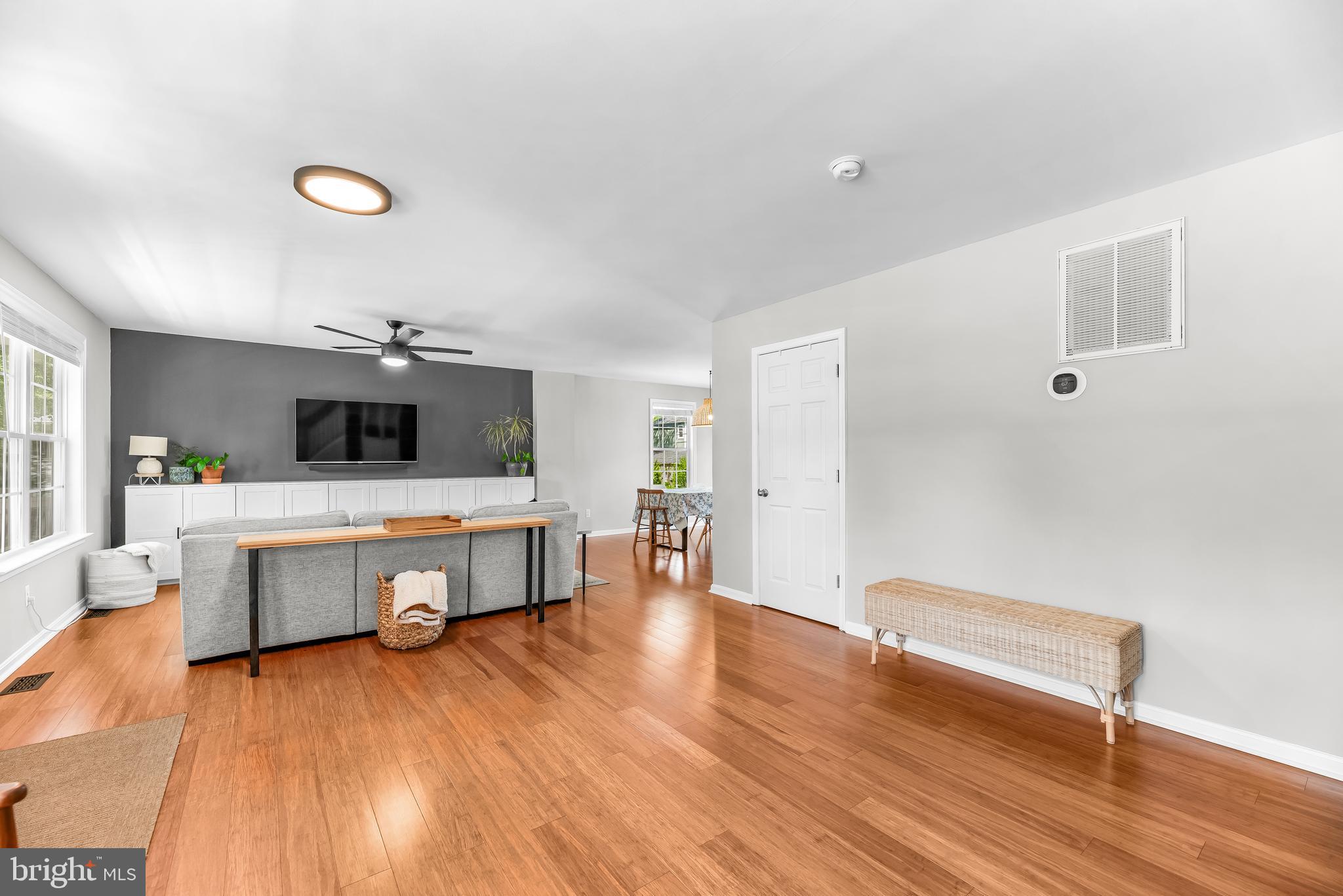 NORTH CHESAPEAKE BEACH - Residential