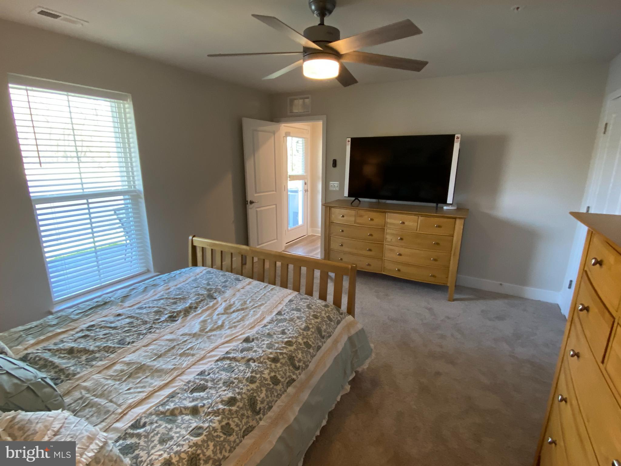 SEA OAKS VILLAGE - Residential