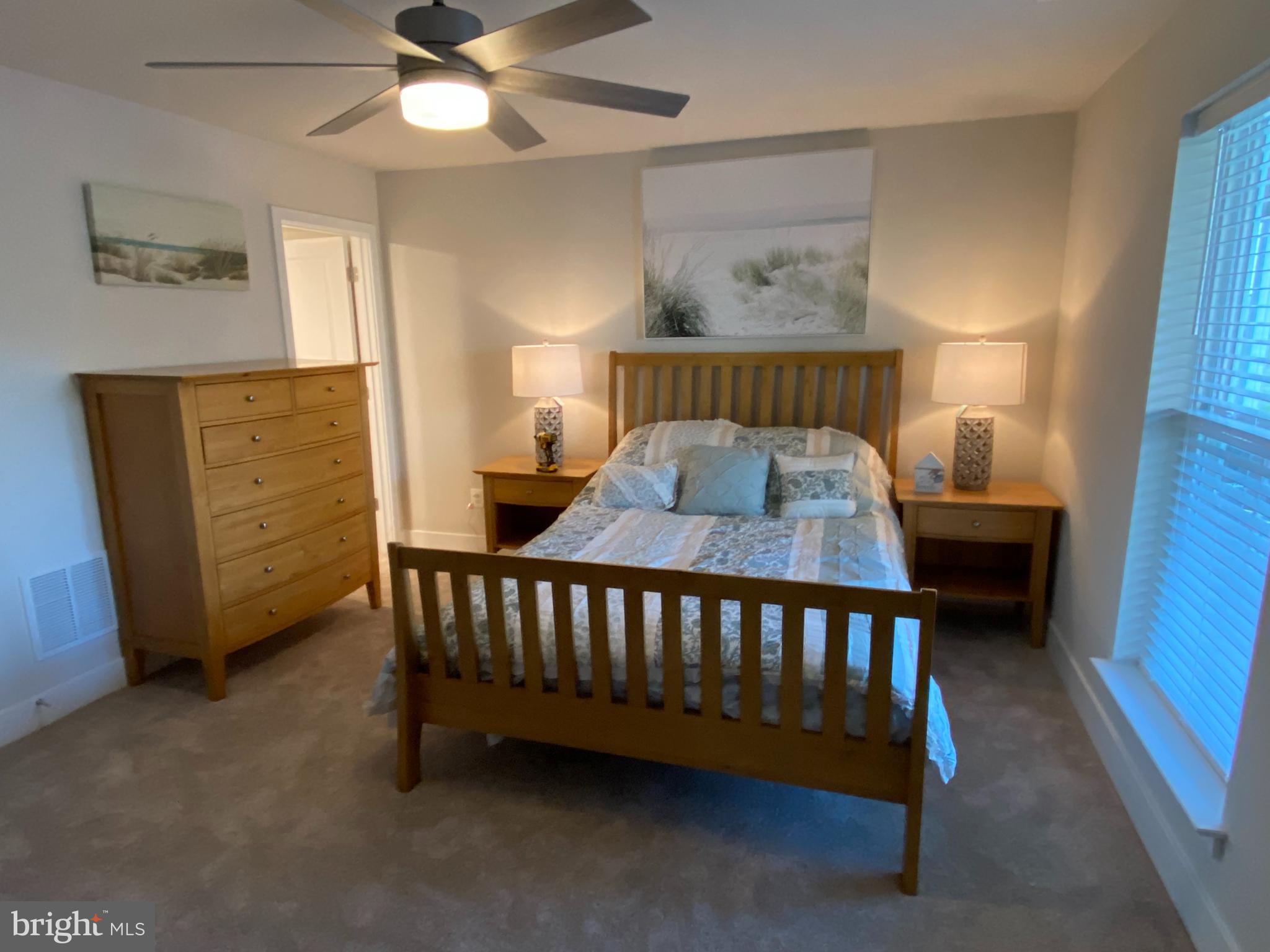 SEA OAKS VILLAGE - Residential