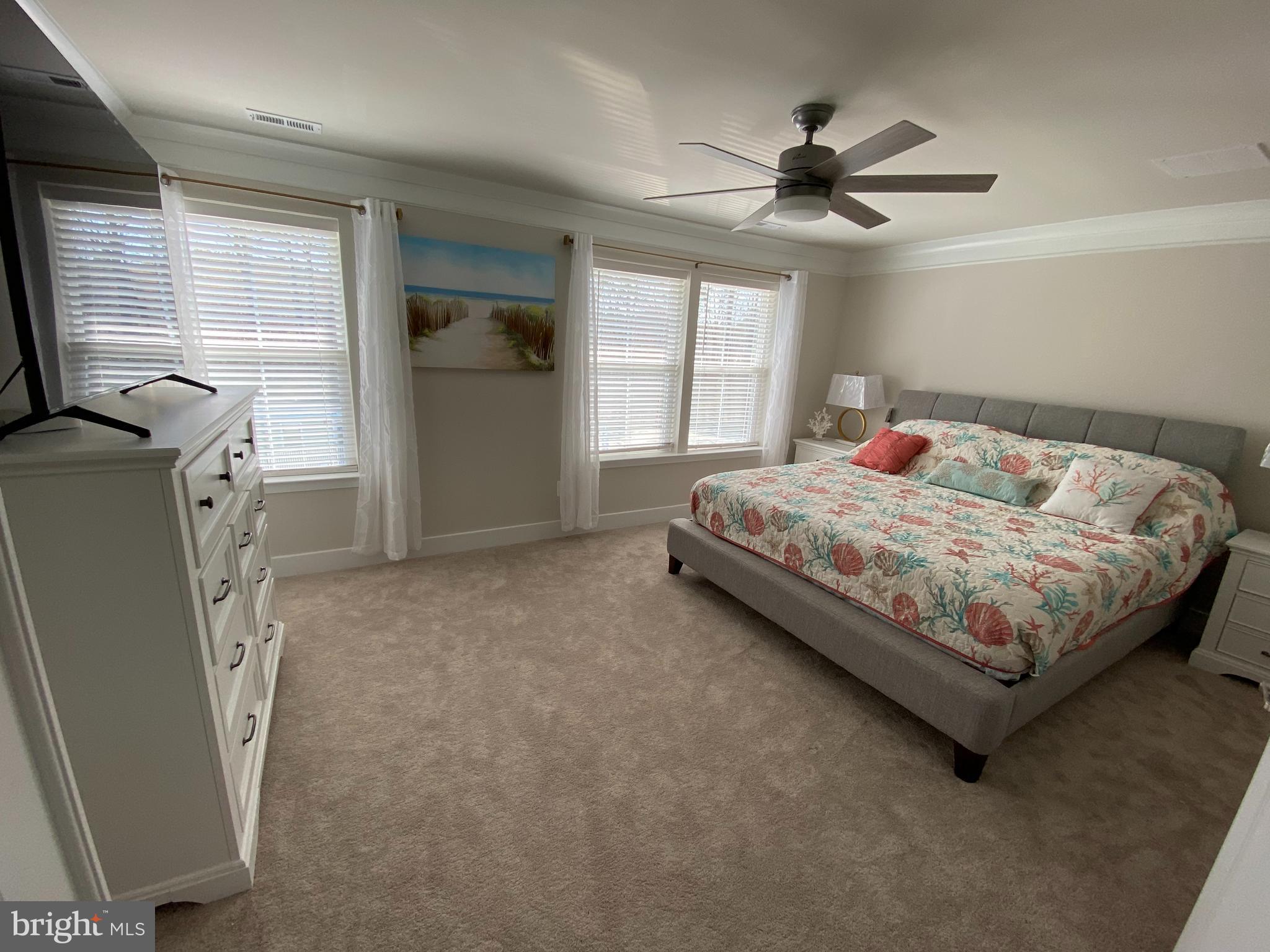 SEA OAKS VILLAGE - Residential