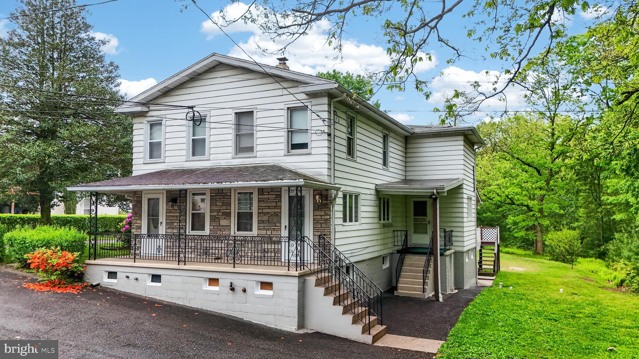 162 SCHOOL STREET
