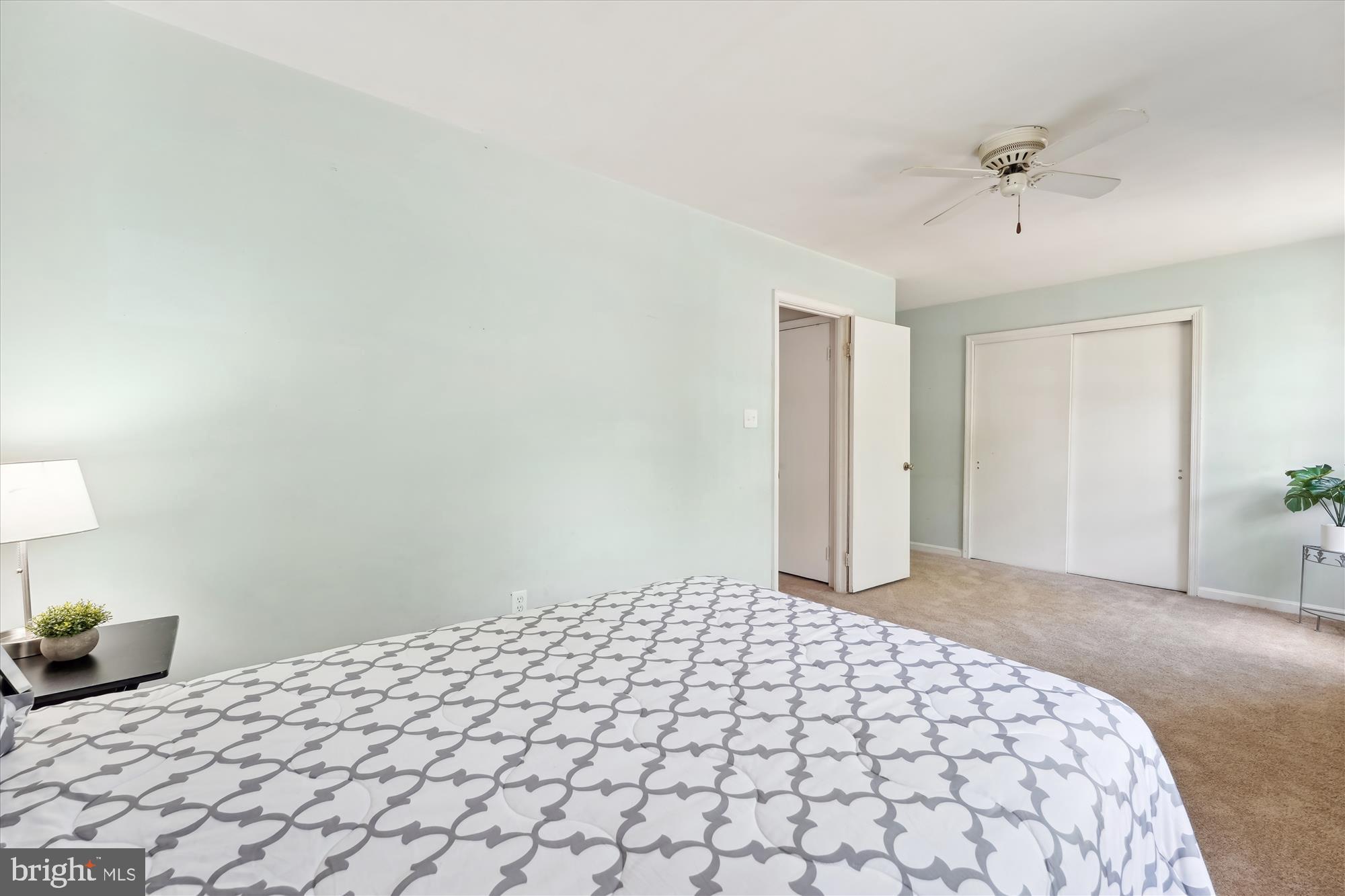 FOX RUN ESTATES - Residential