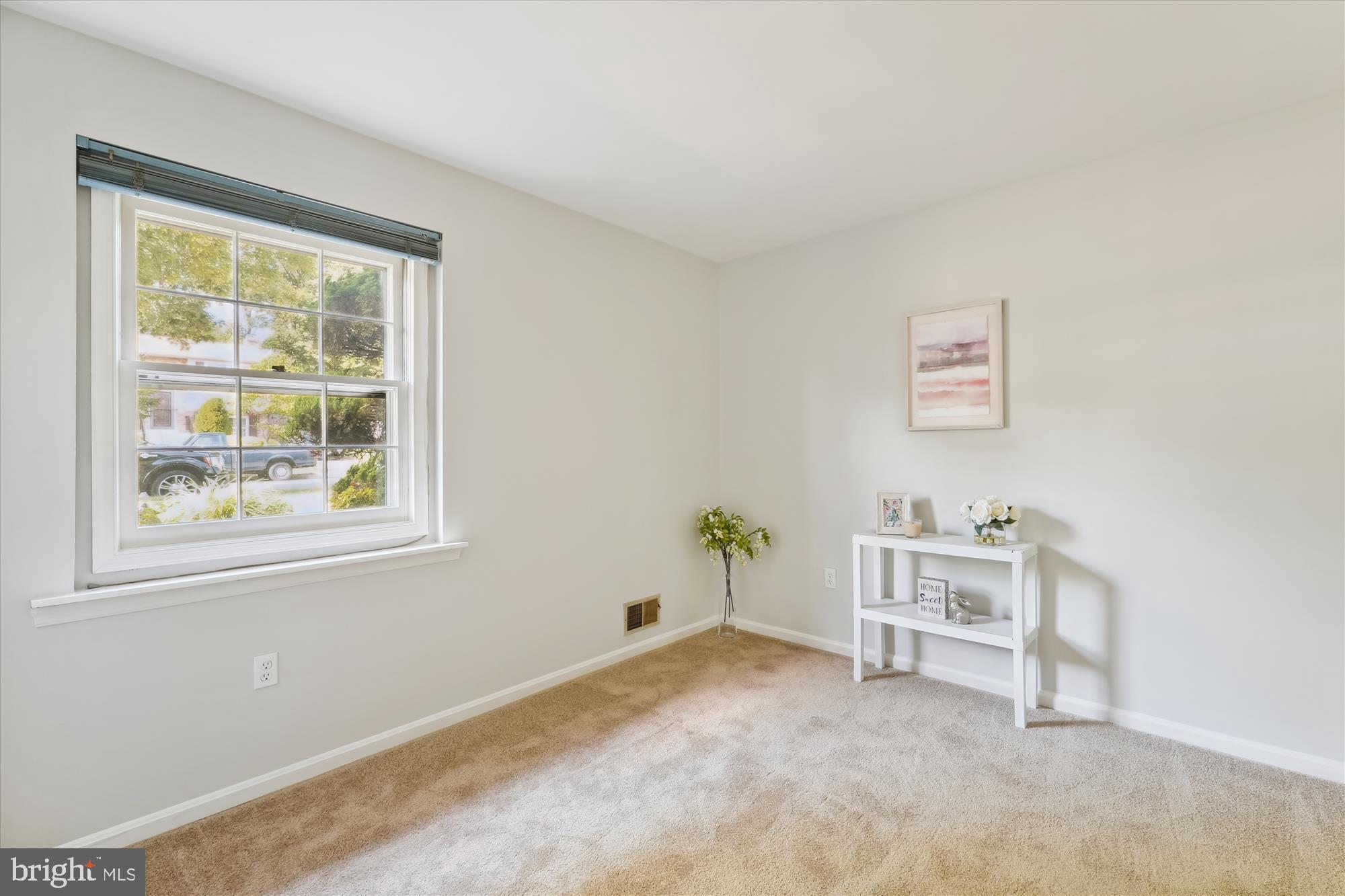 FOX RUN ESTATES - Residential