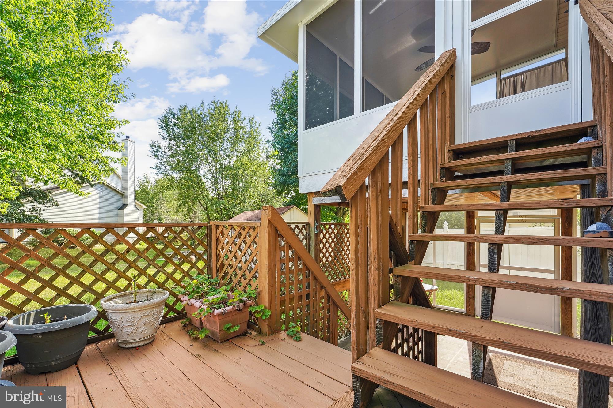 FOX RUN ESTATES - Residential