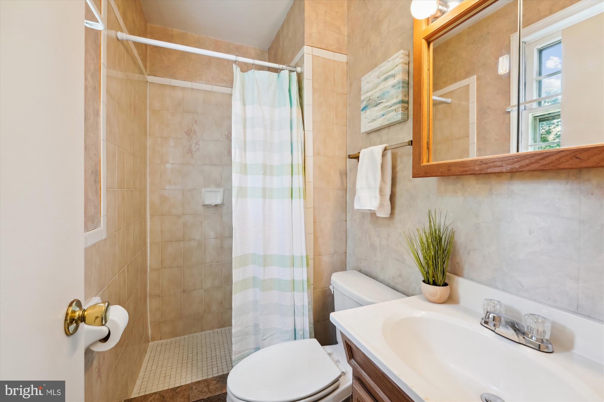 FOX RUN ESTATES - Residential