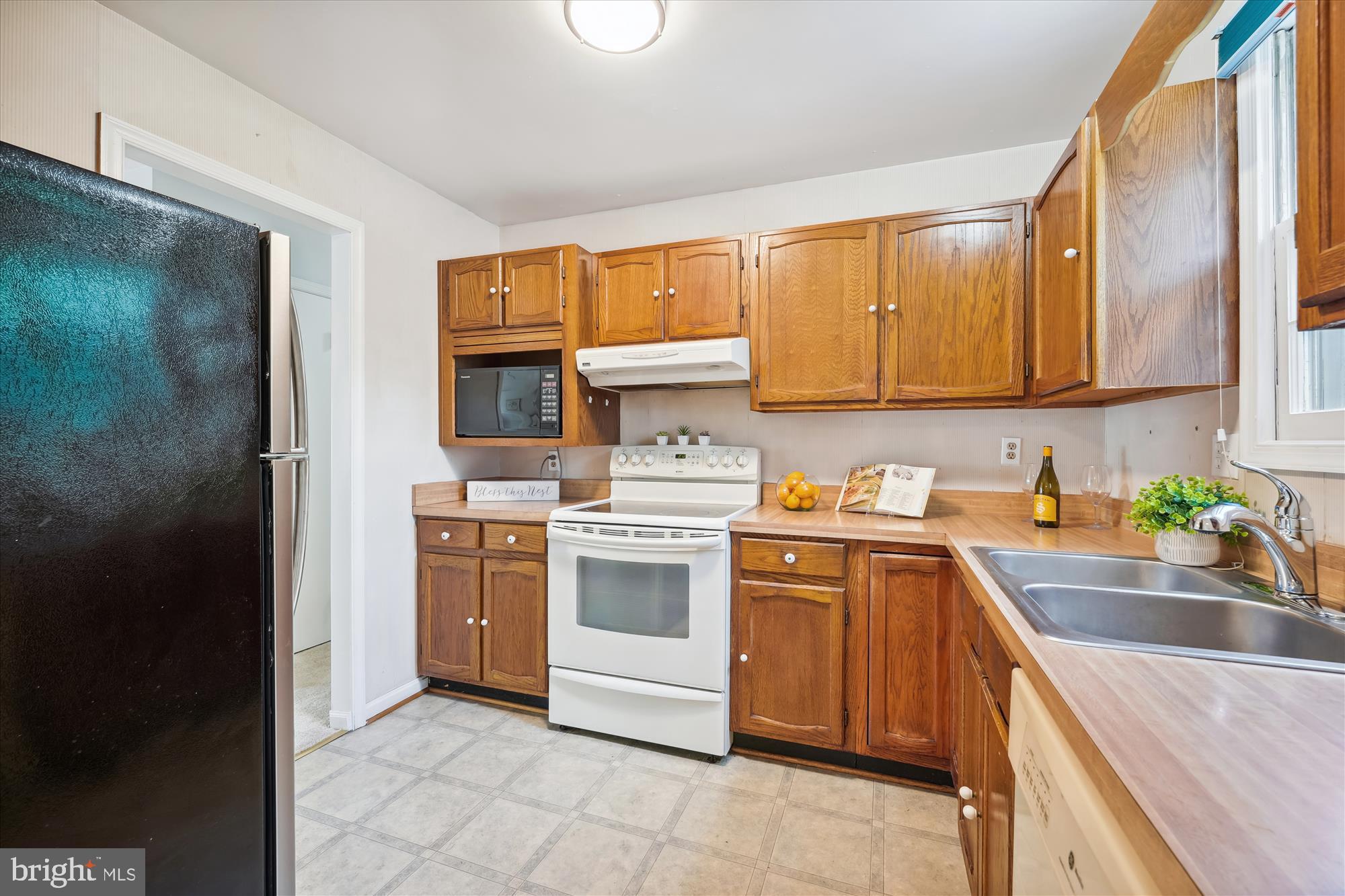 FOX RUN ESTATES - Residential