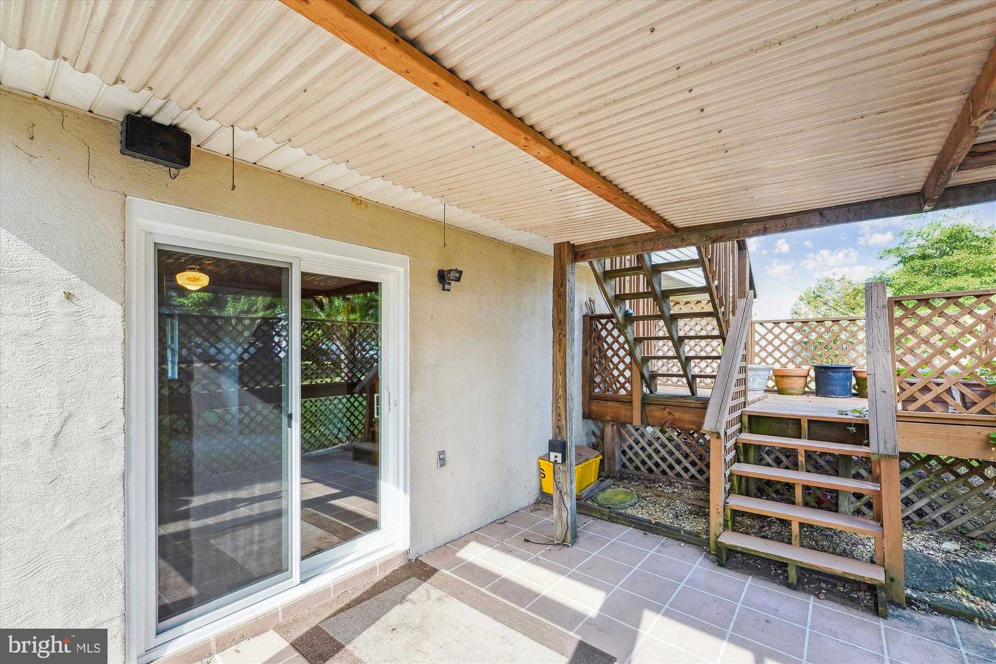 FOX RUN ESTATES - Residential