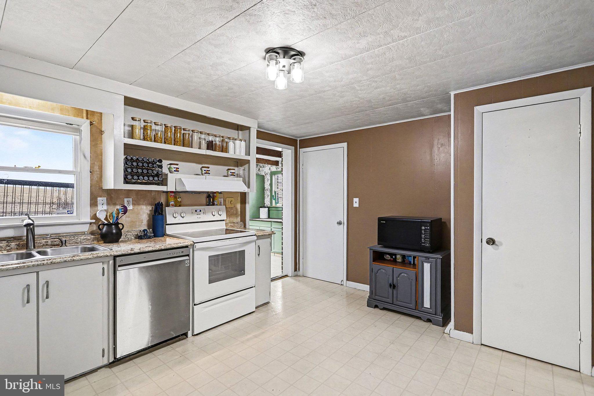 PARADISE TWP - Residential