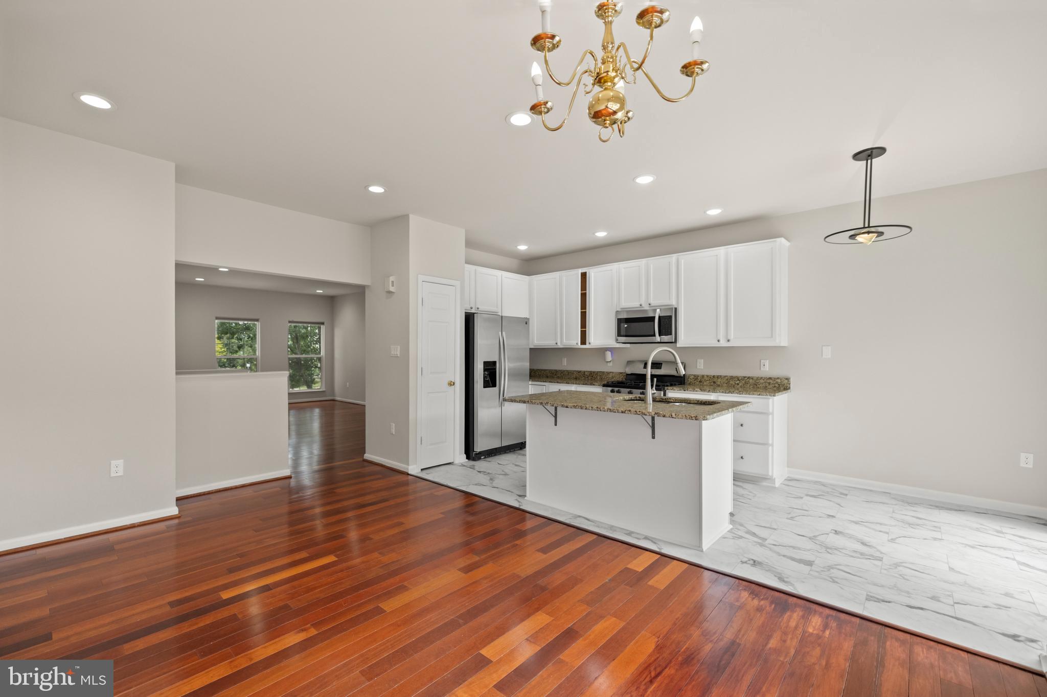 MCNAIR FARMS LANDBAY - Residential Lease