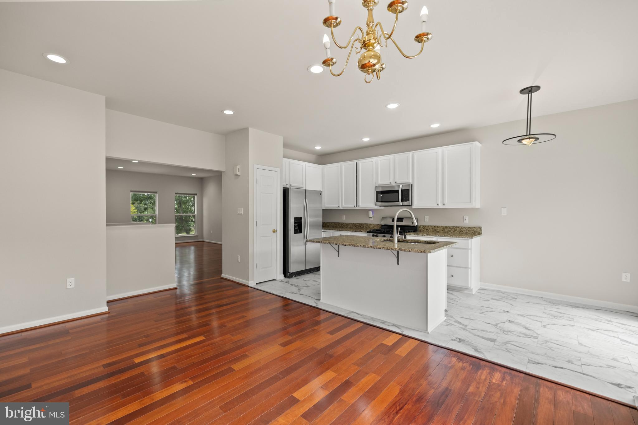 MCNAIR FARMS LANDBAY - Residential Lease