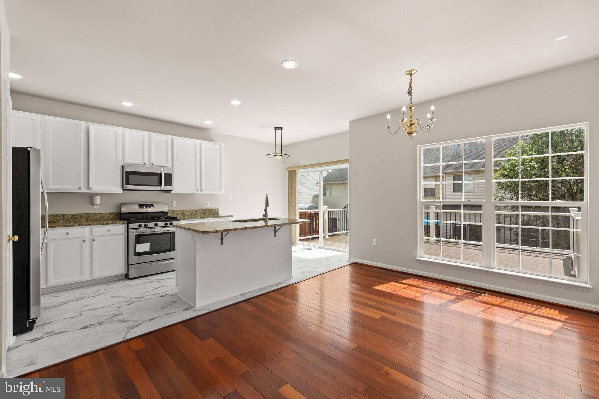 MCNAIR FARMS LANDBAY - Residential Lease