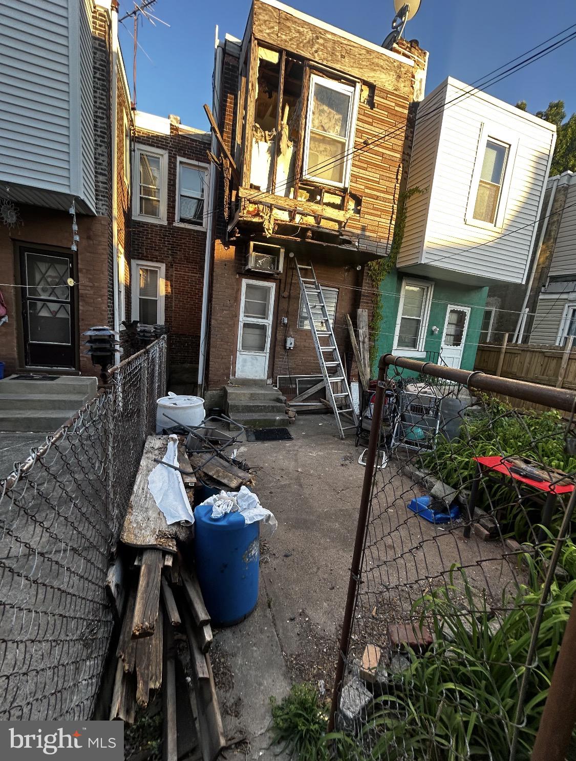 3432 RICHMOND STREET